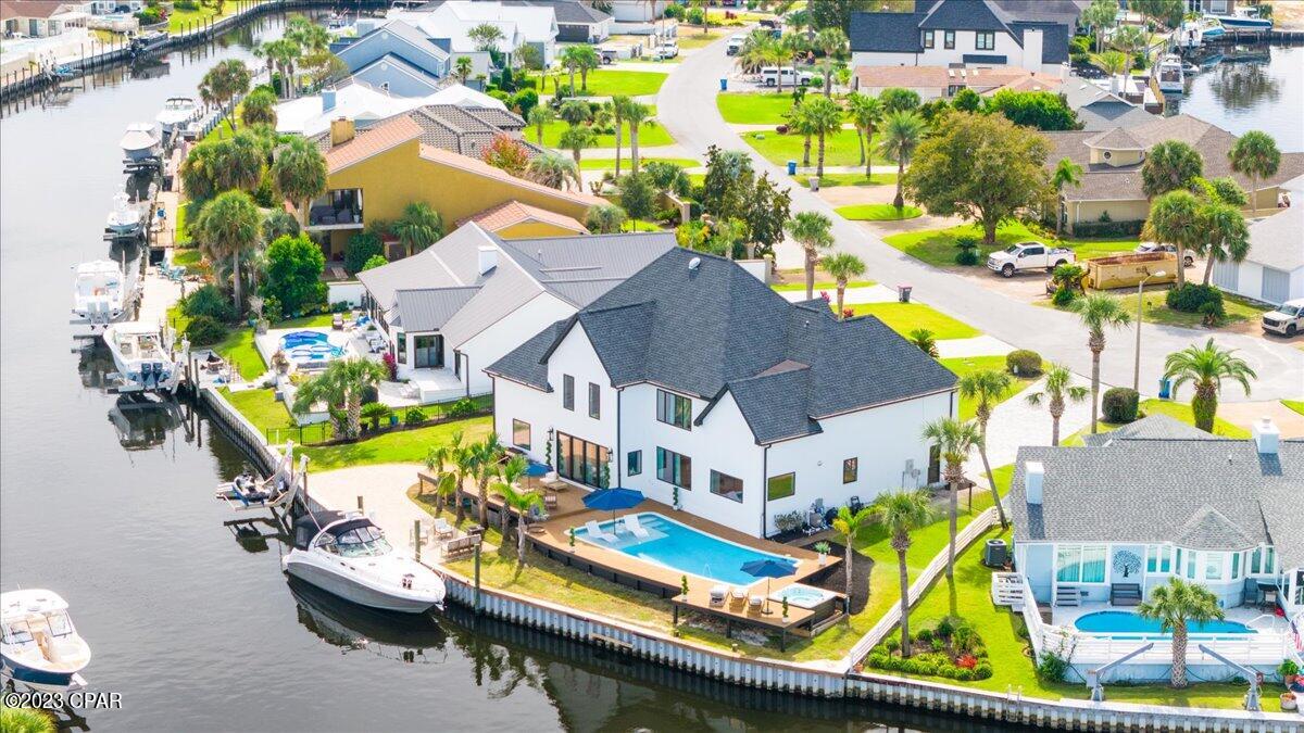 1520 Trout Lane
