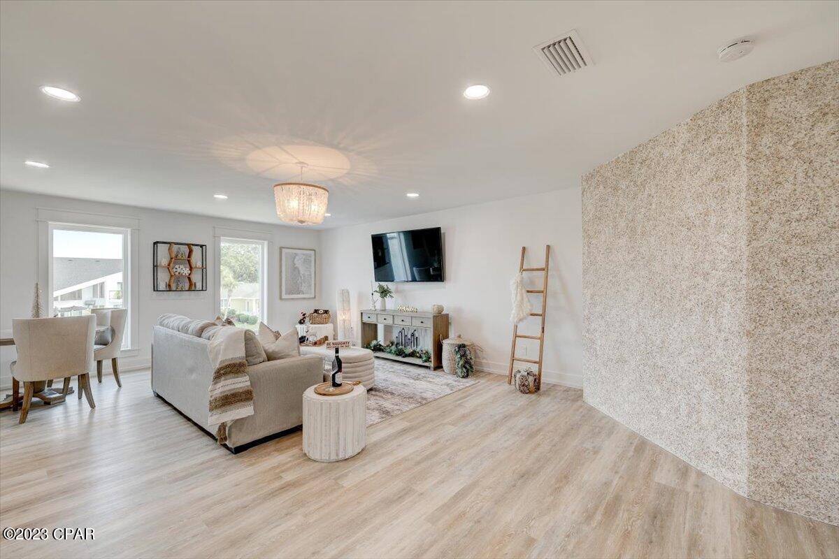 1520 Trout Lane