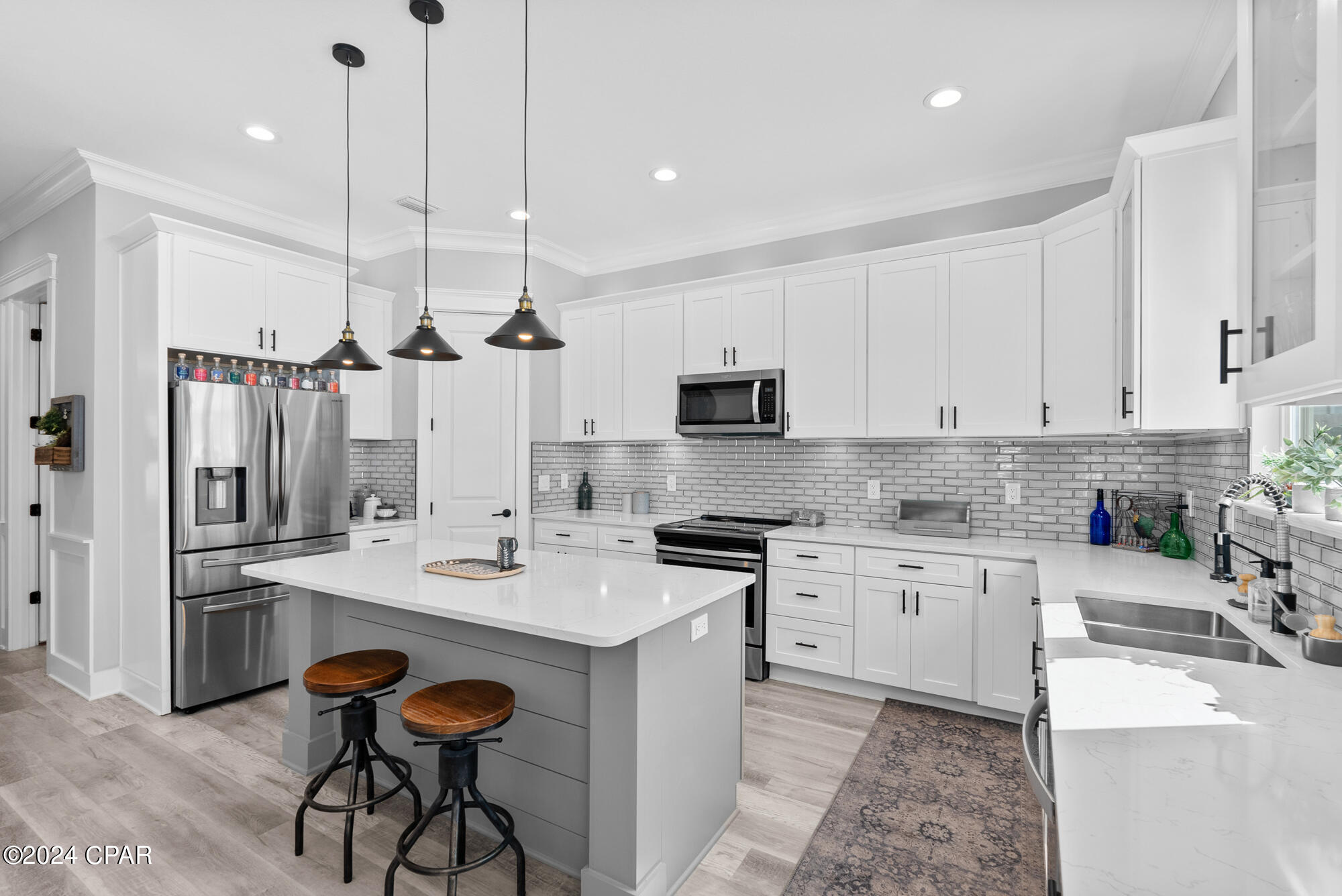 614 W Gulf Boulevard