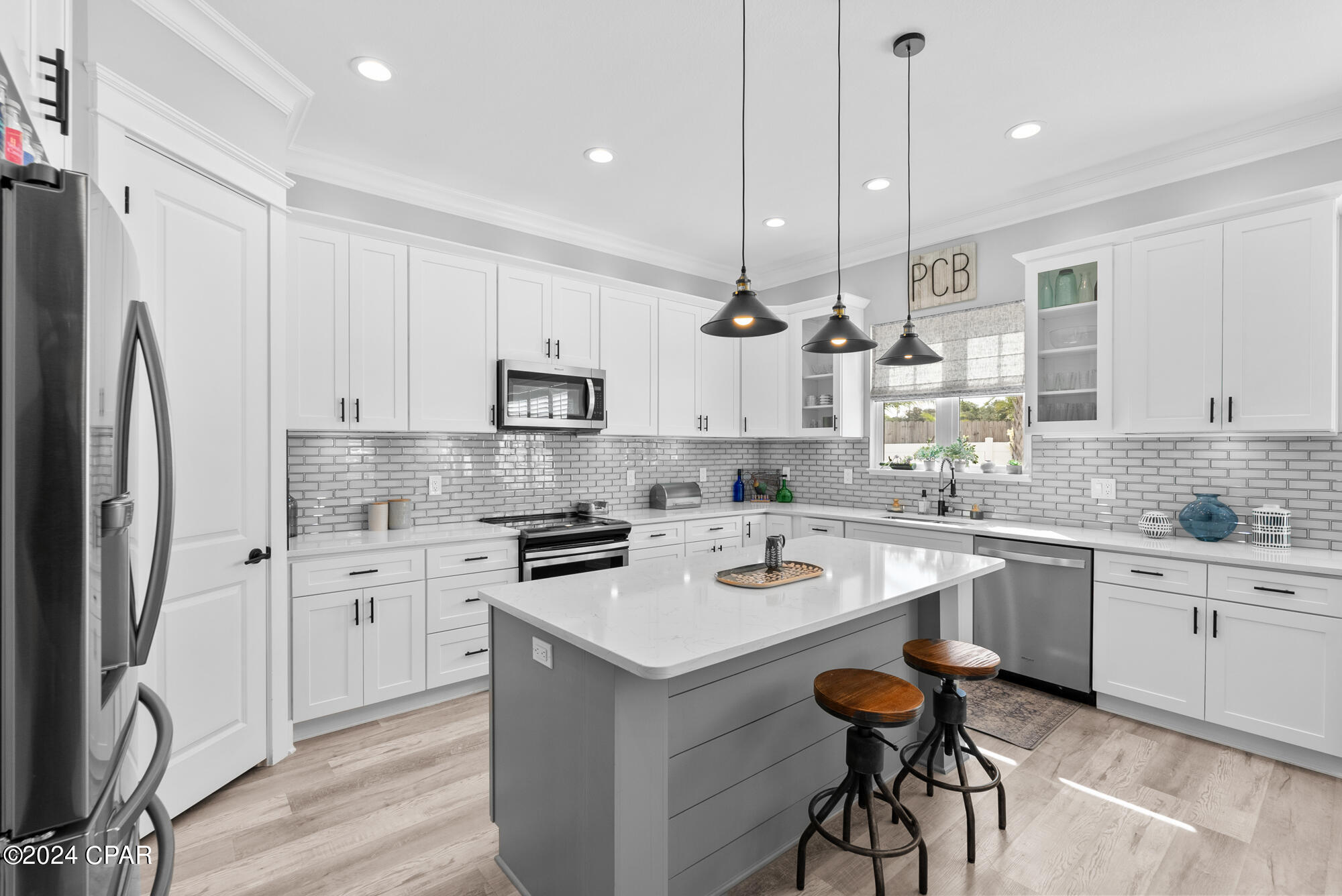 614 W Gulf Boulevard