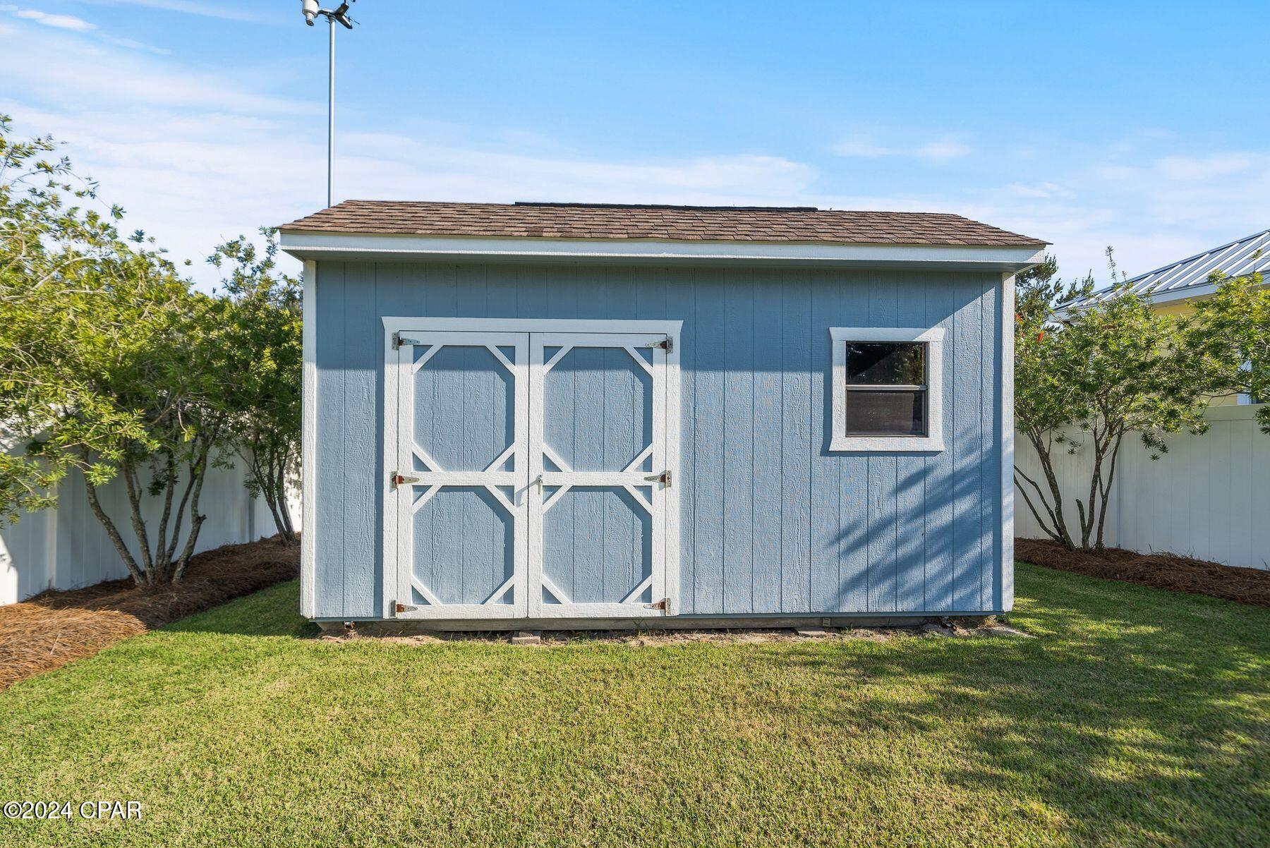 208 Beachwood Lane