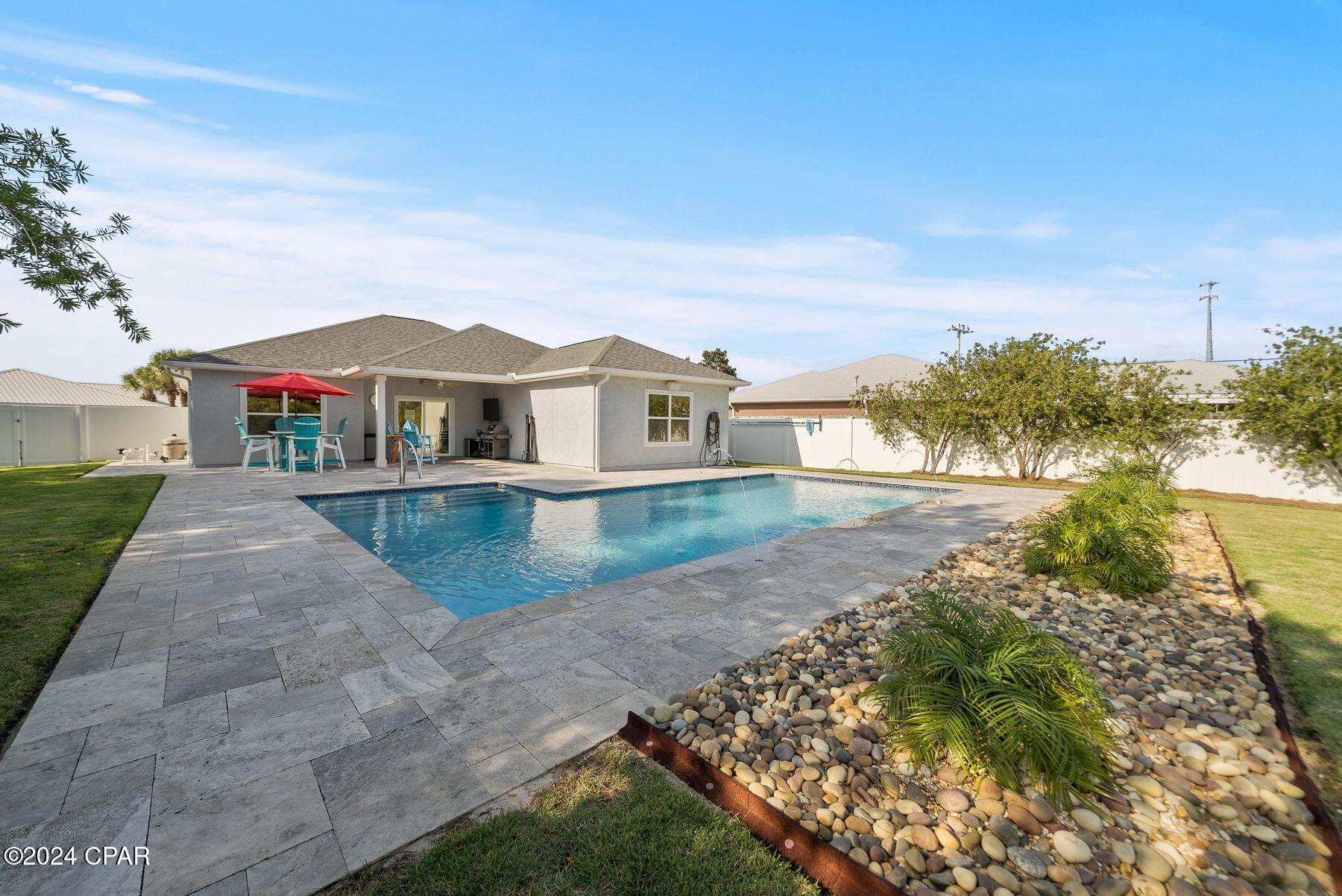 208 Beachwood Lane