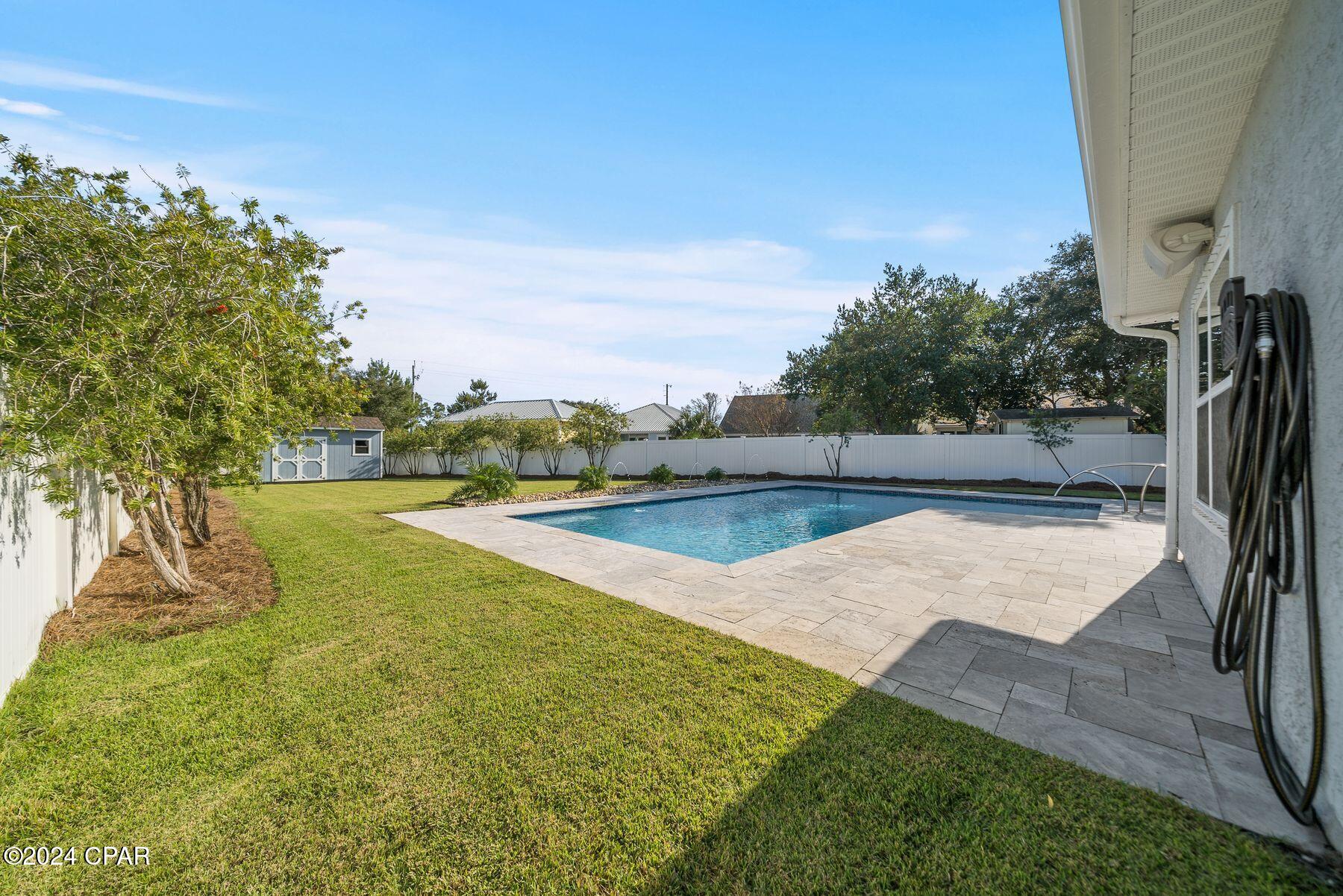 208 Beachwood Lane