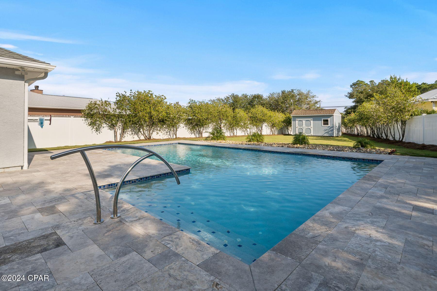 208 Beachwood Lane