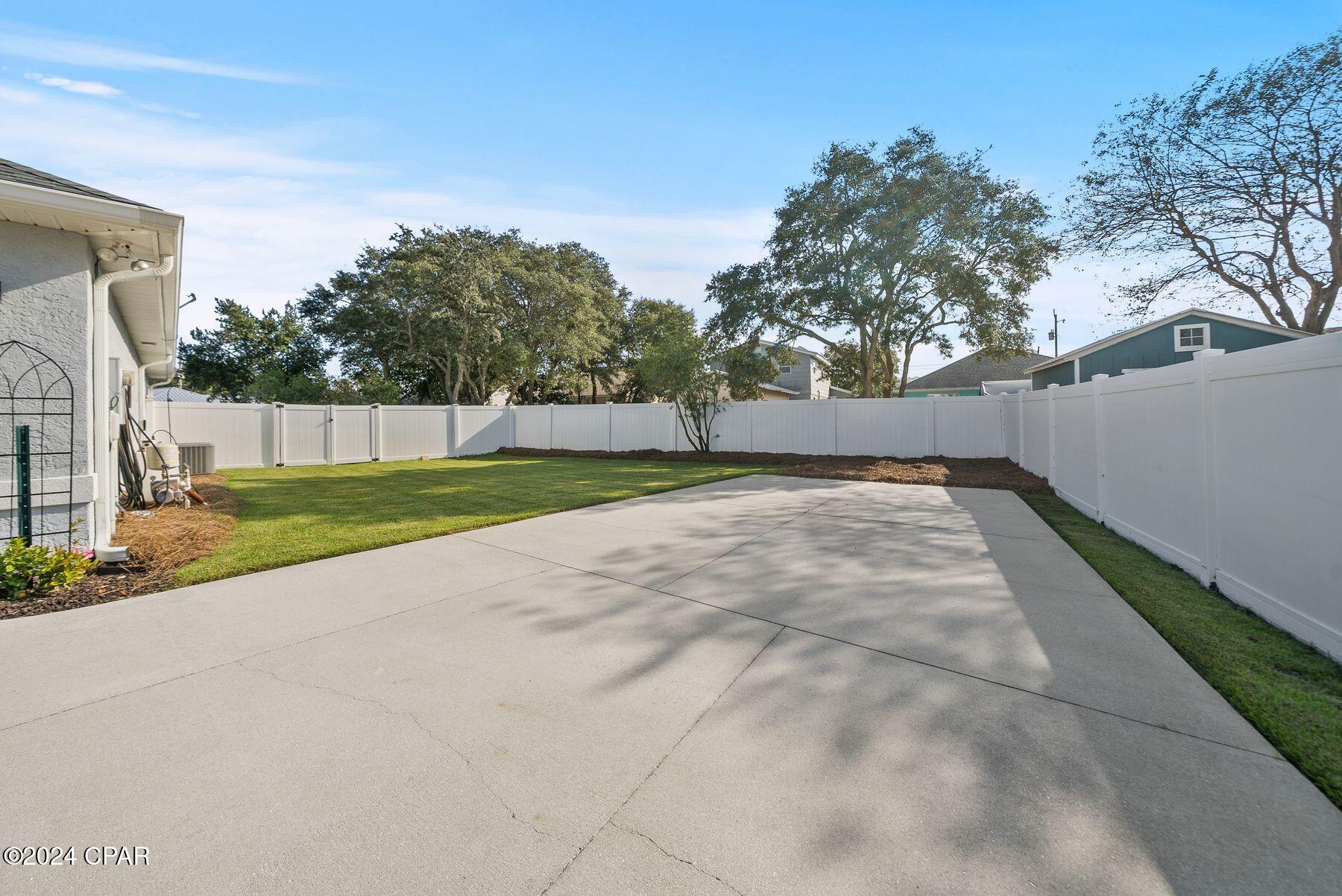 208 Beachwood Lane