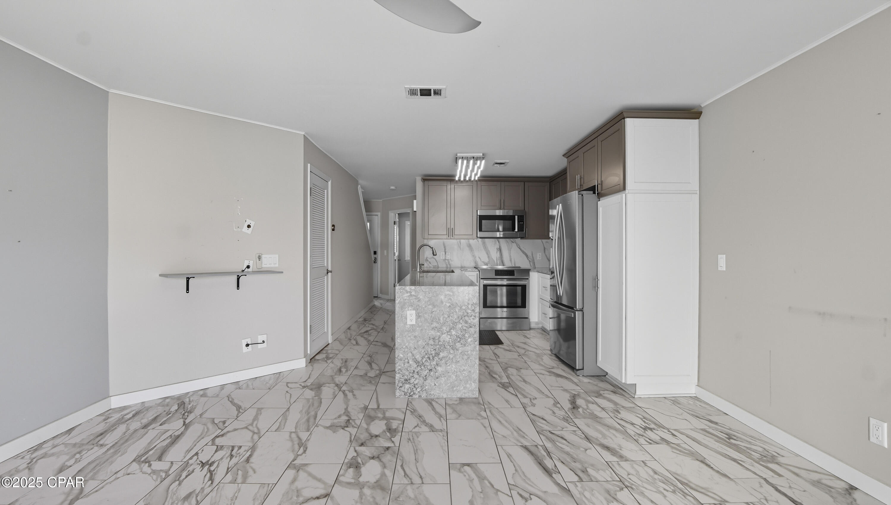 8730 Thomas Drive 113