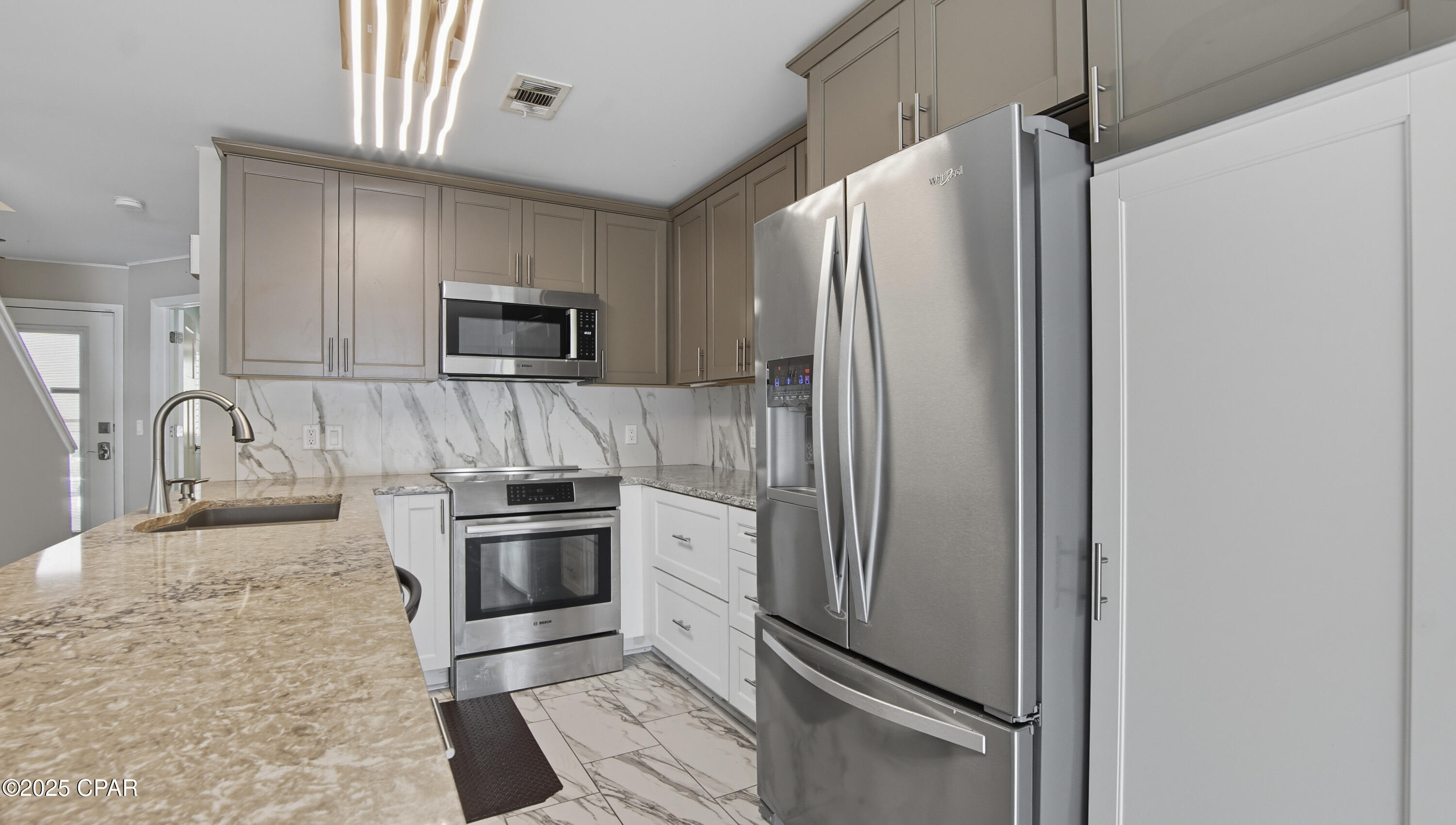 8730 Thomas Drive 113