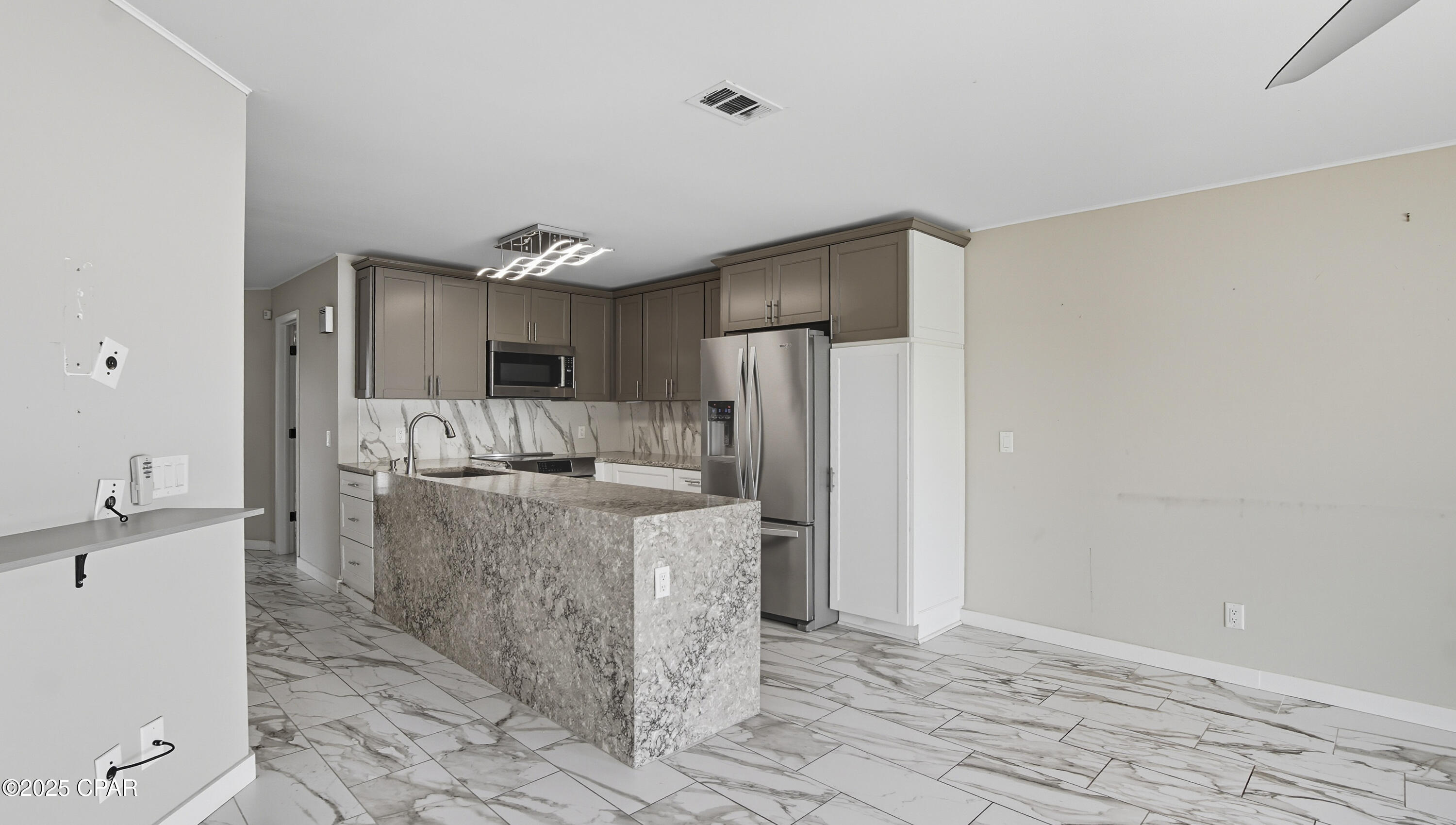 8730 Thomas Drive 113