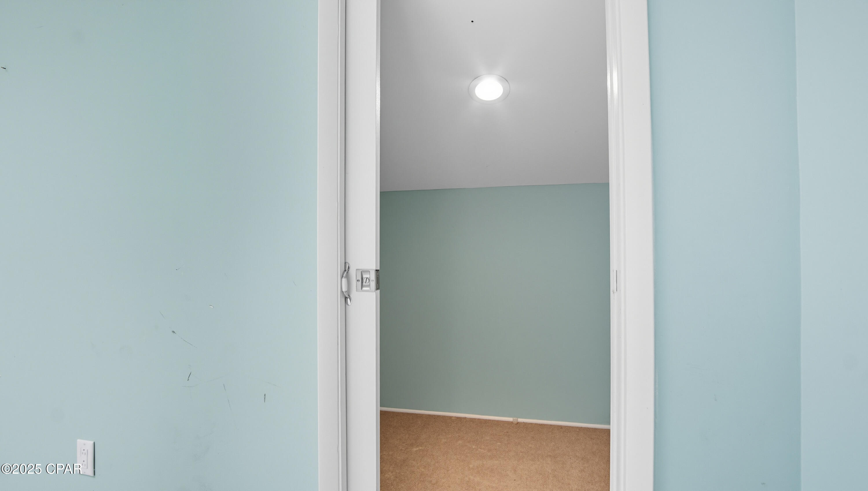 8730 Thomas Drive 113