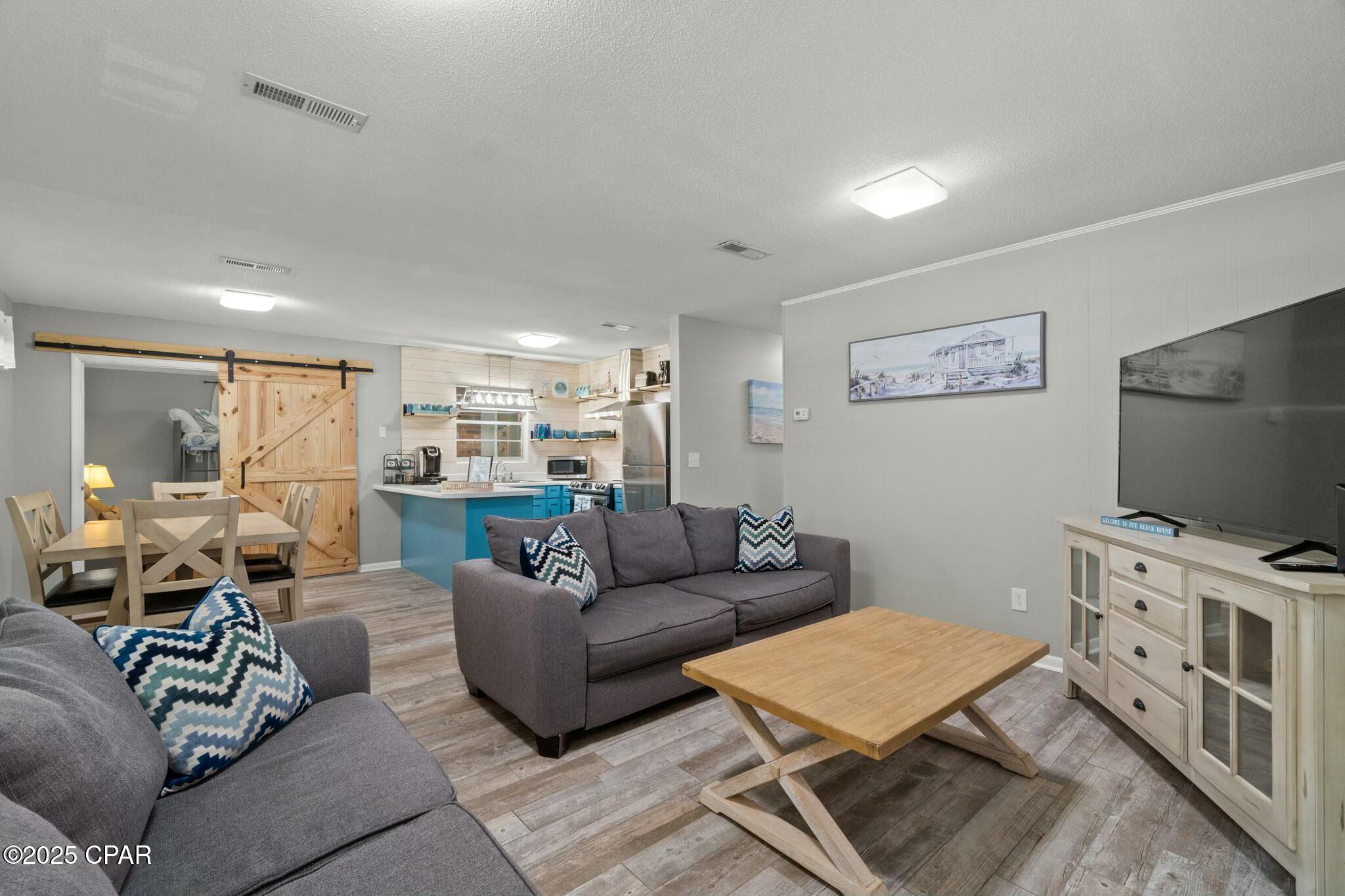 7010 Beach Drive