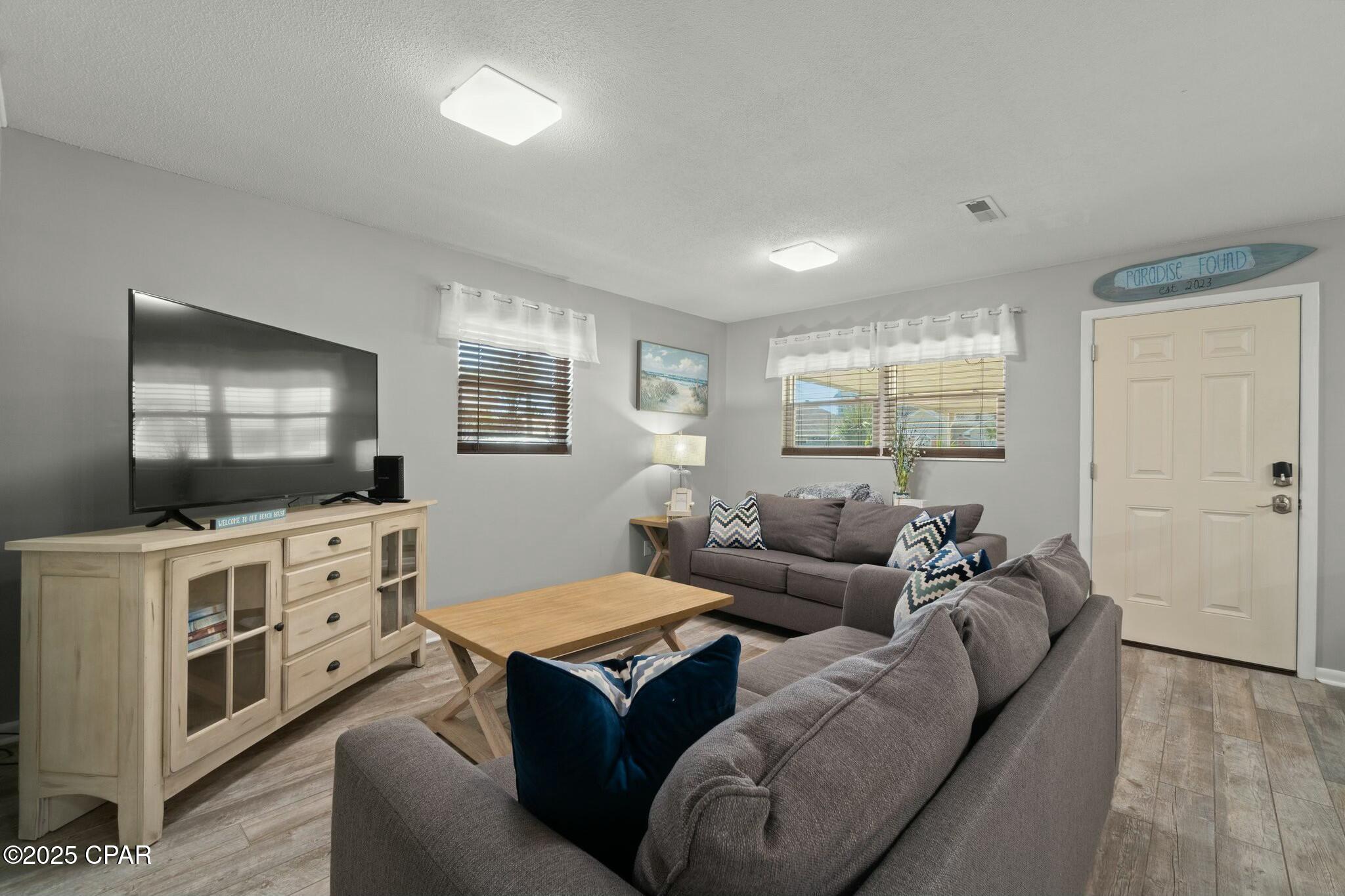 7010 Beach Drive