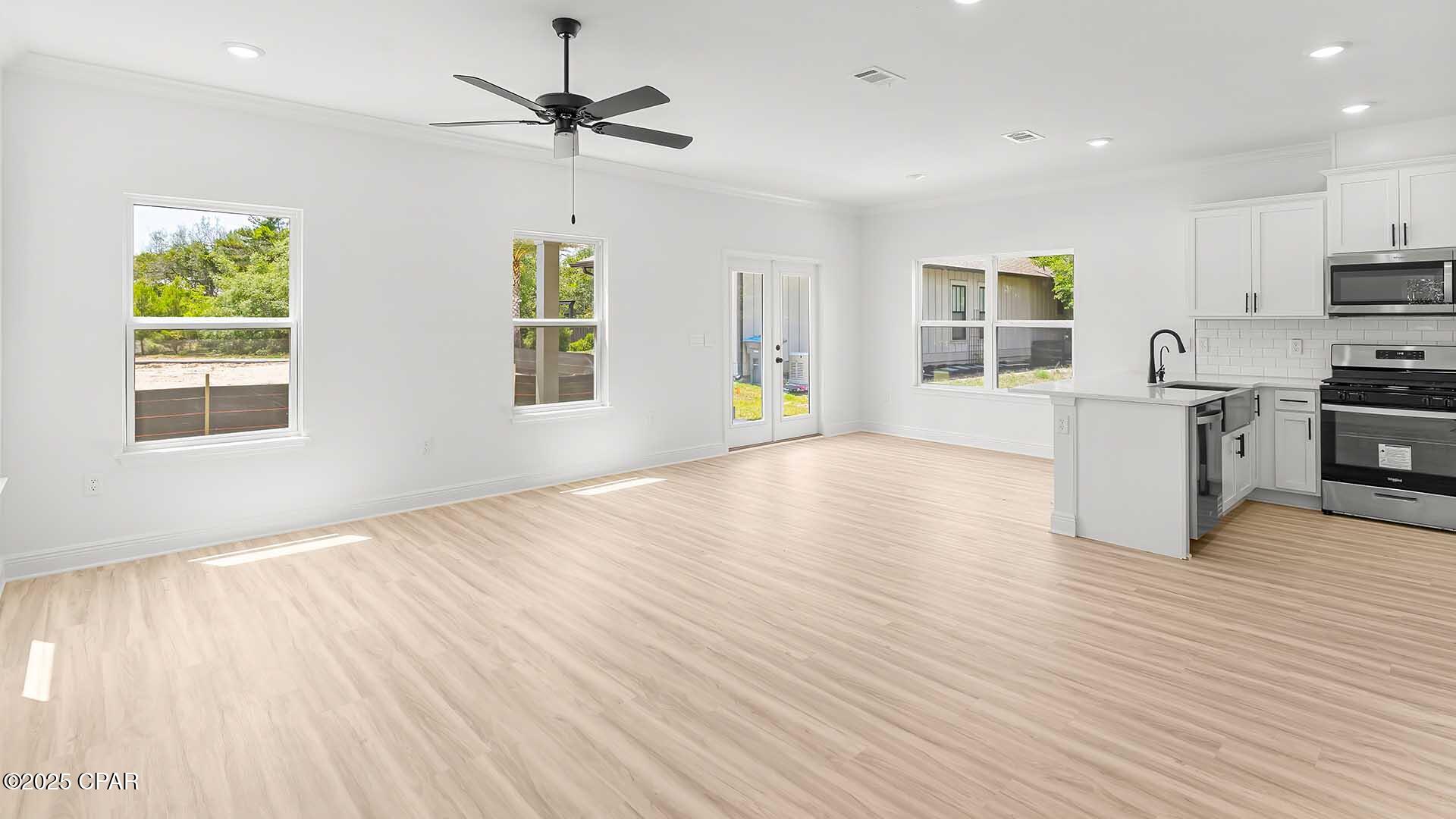 3600 Woods Lane