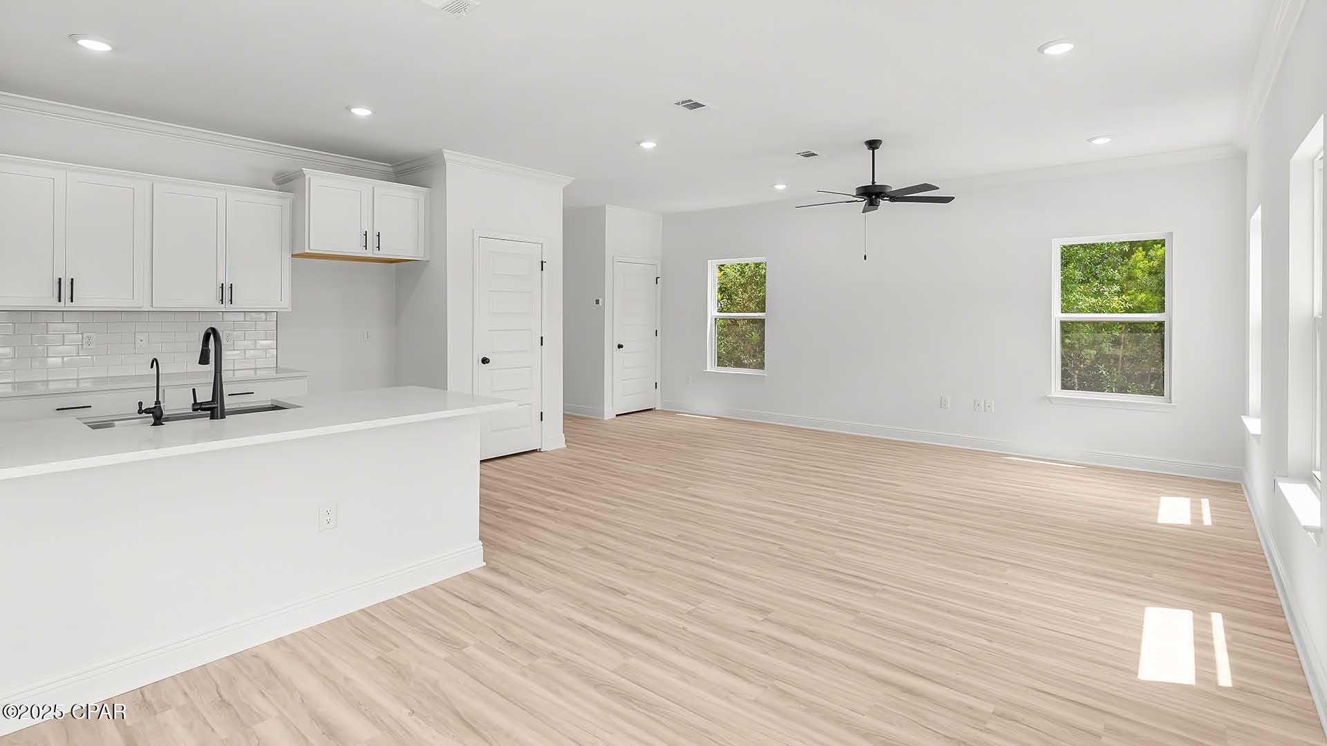 3600 Woods Lane