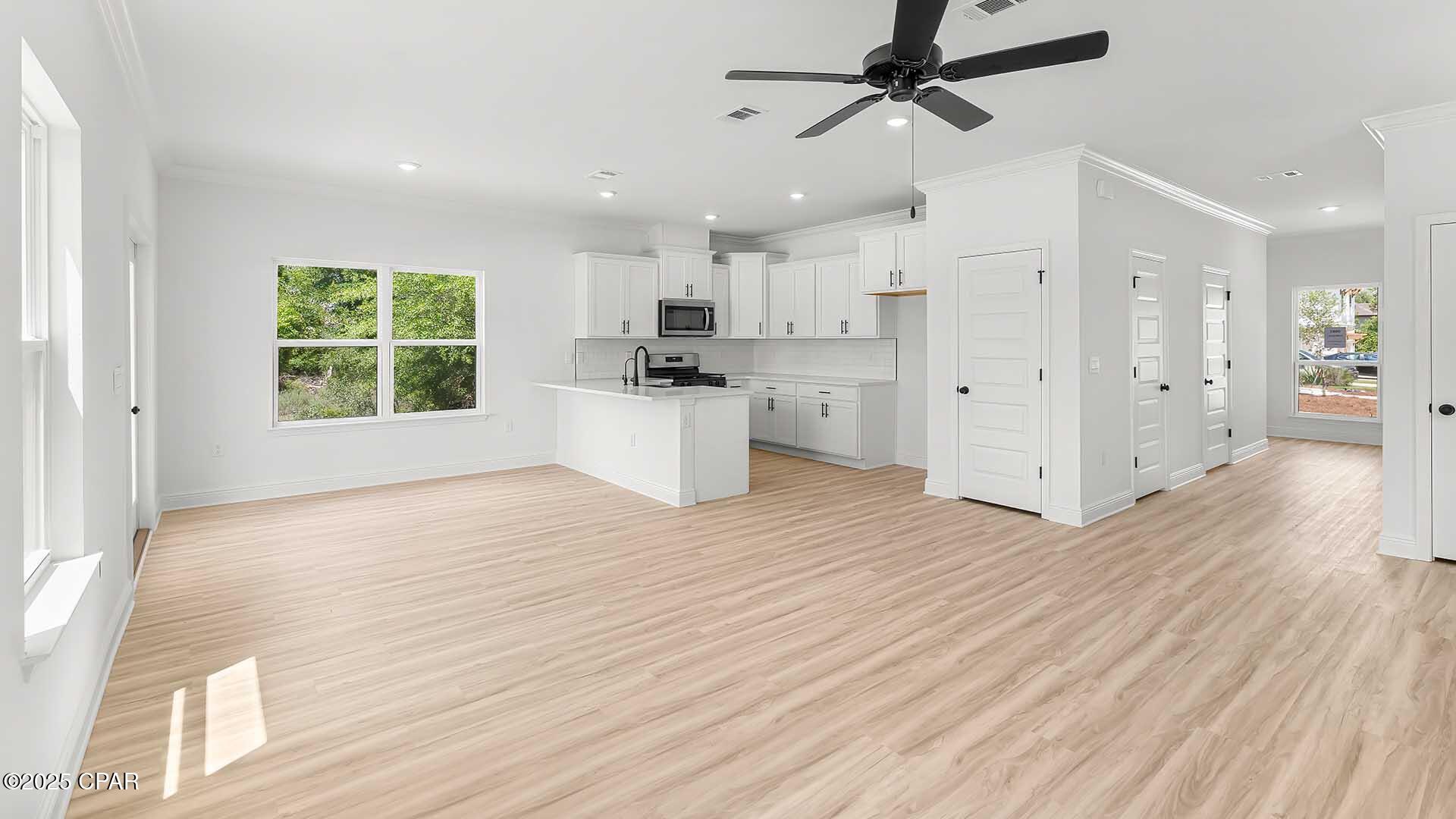 3600 Woods Lane