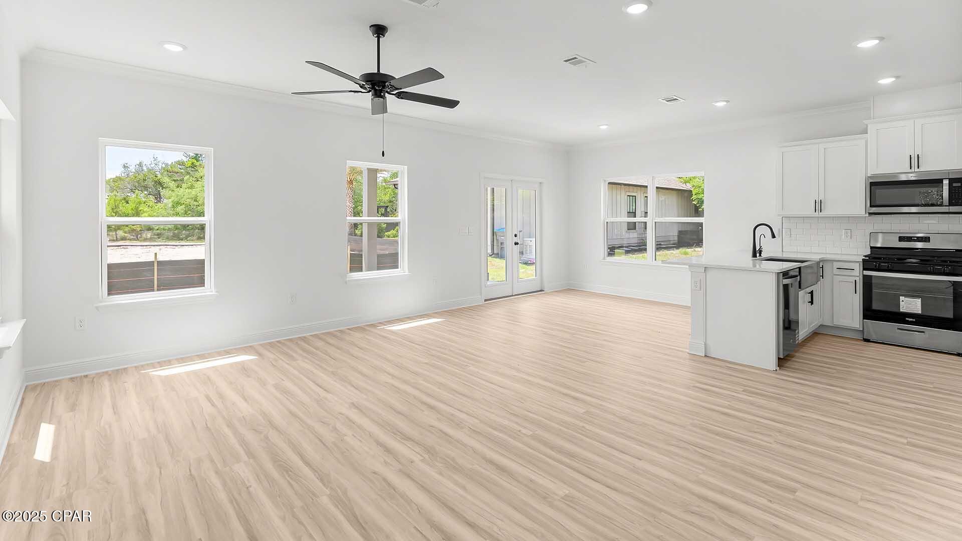 3600 Woods Lane