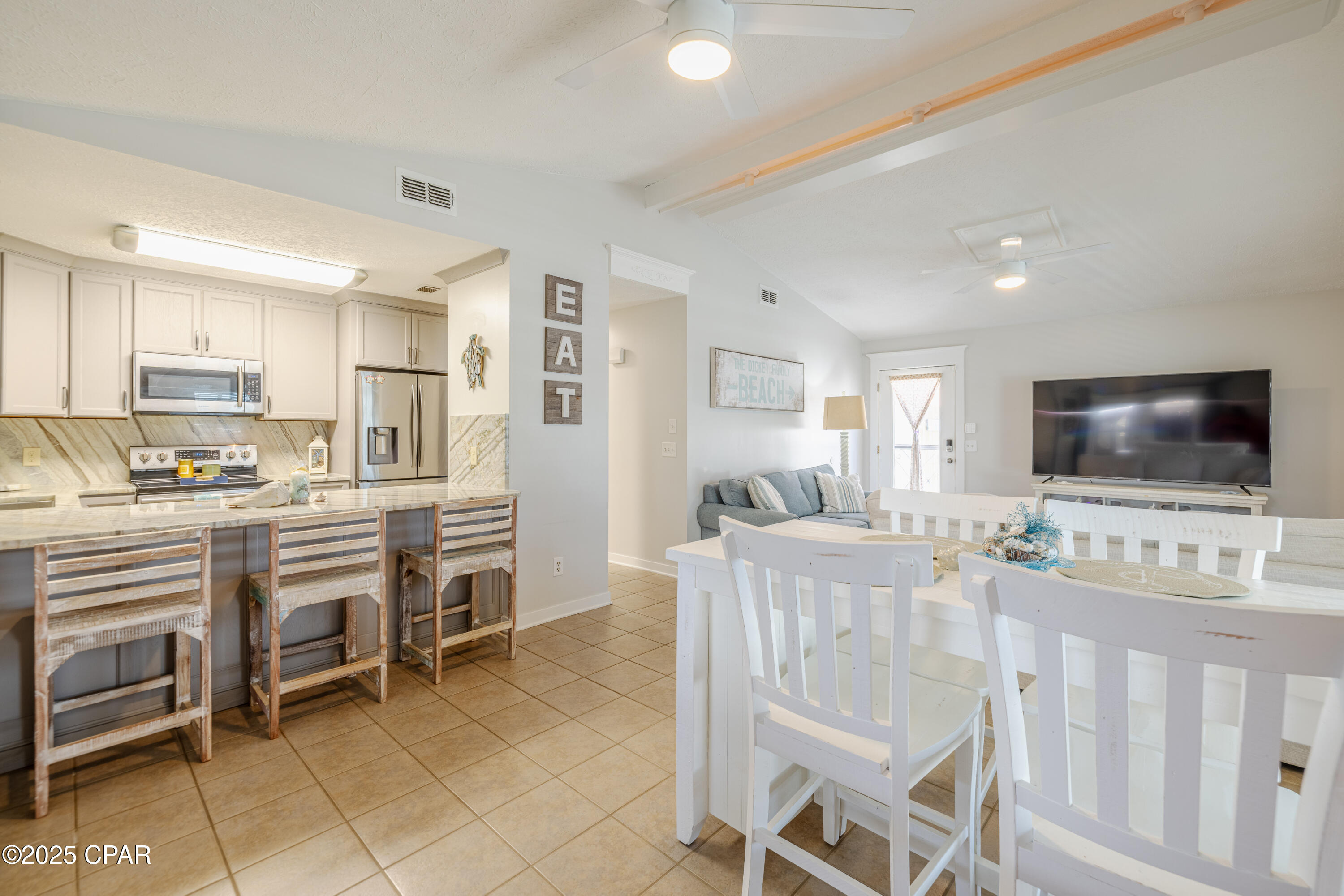 123 Oleander Circle