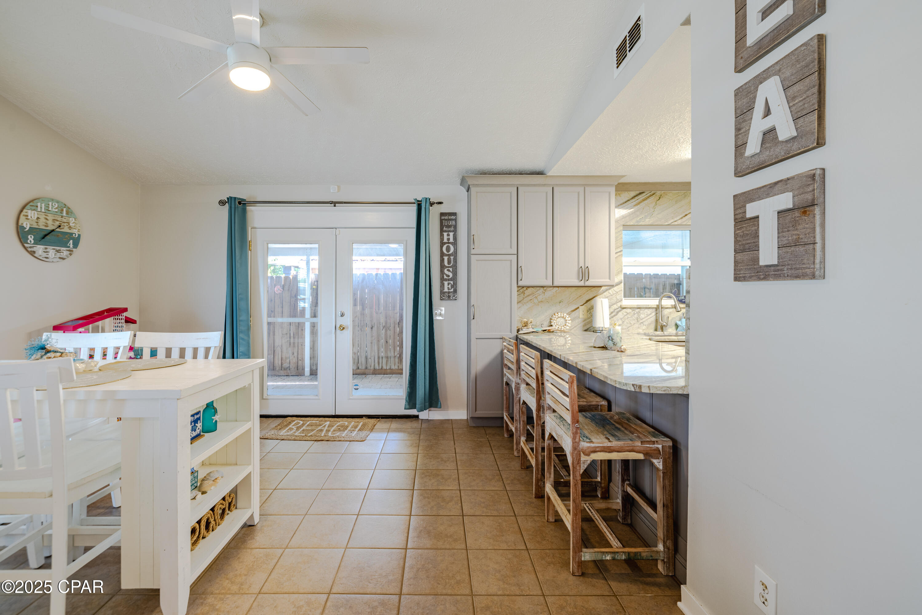 123 Oleander Circle