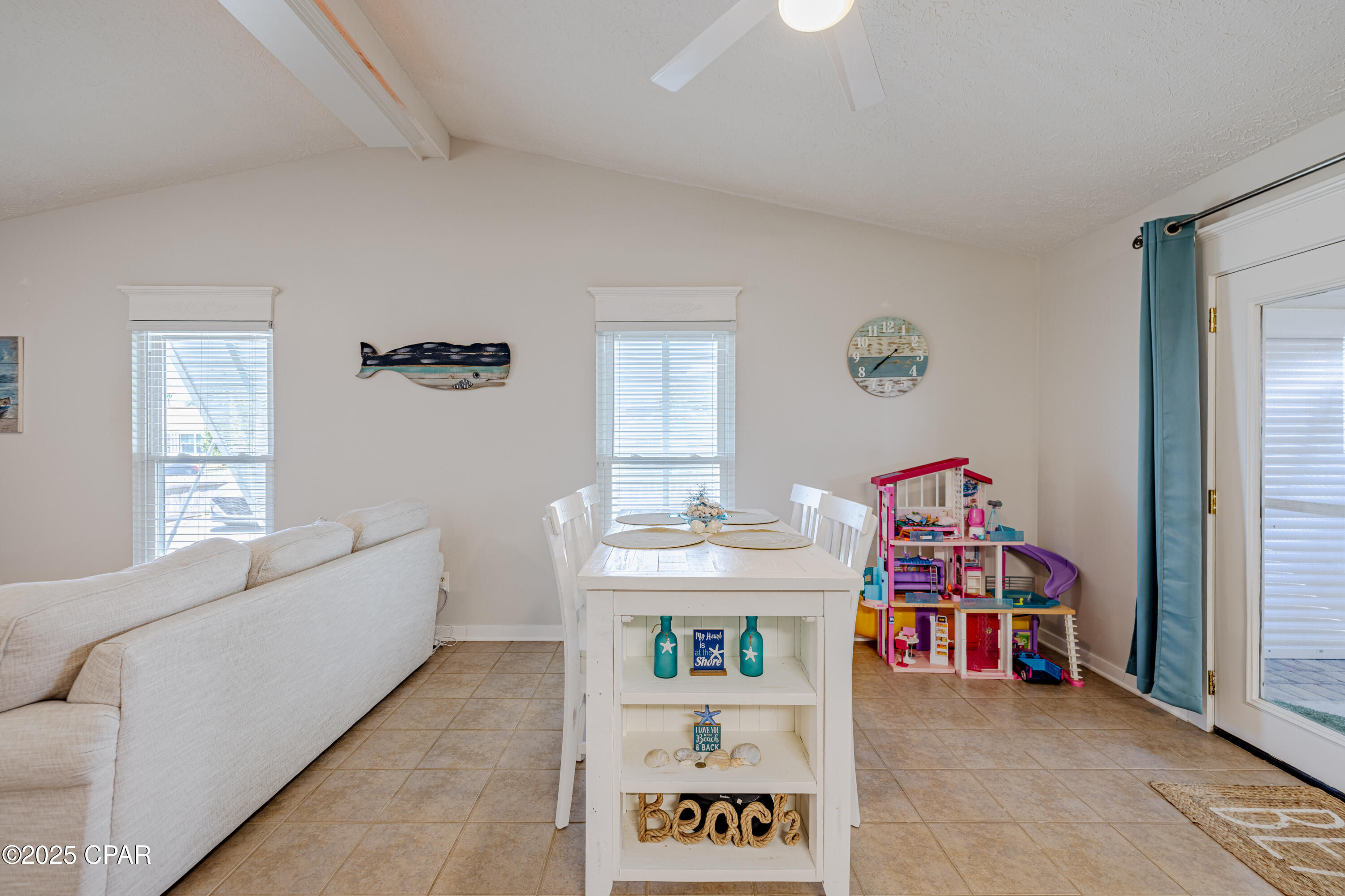123 Oleander Circle