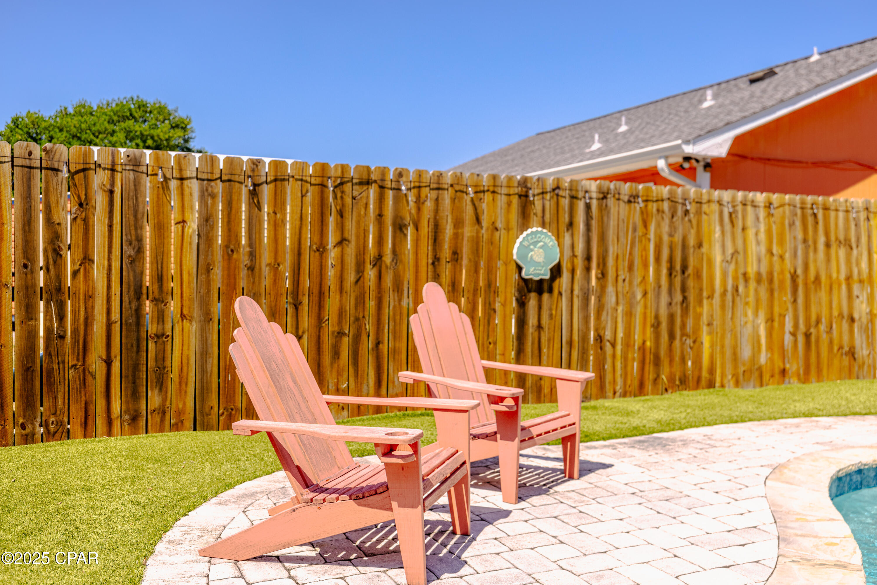 123 Oleander Circle