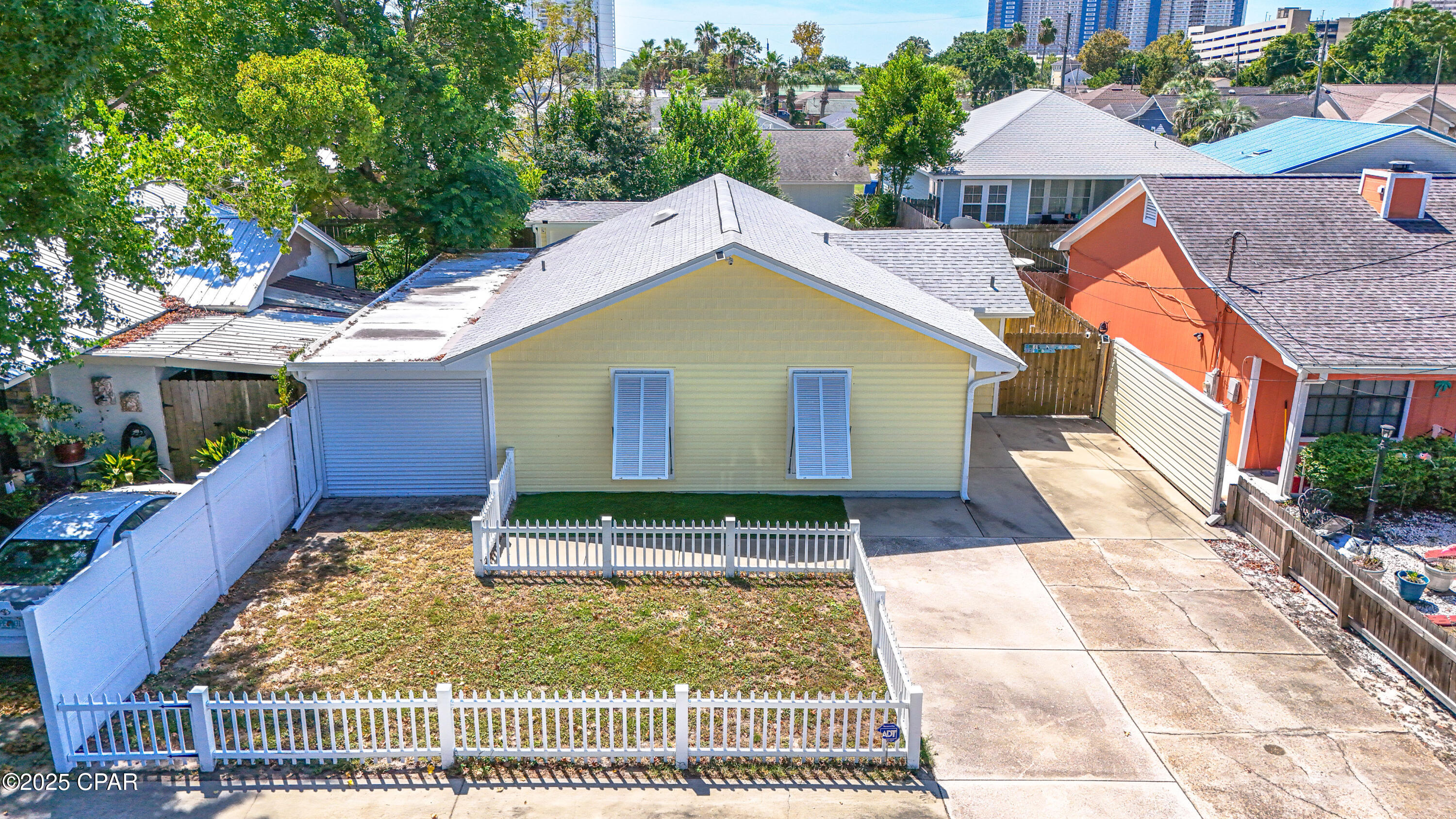 123 Oleander Circle
