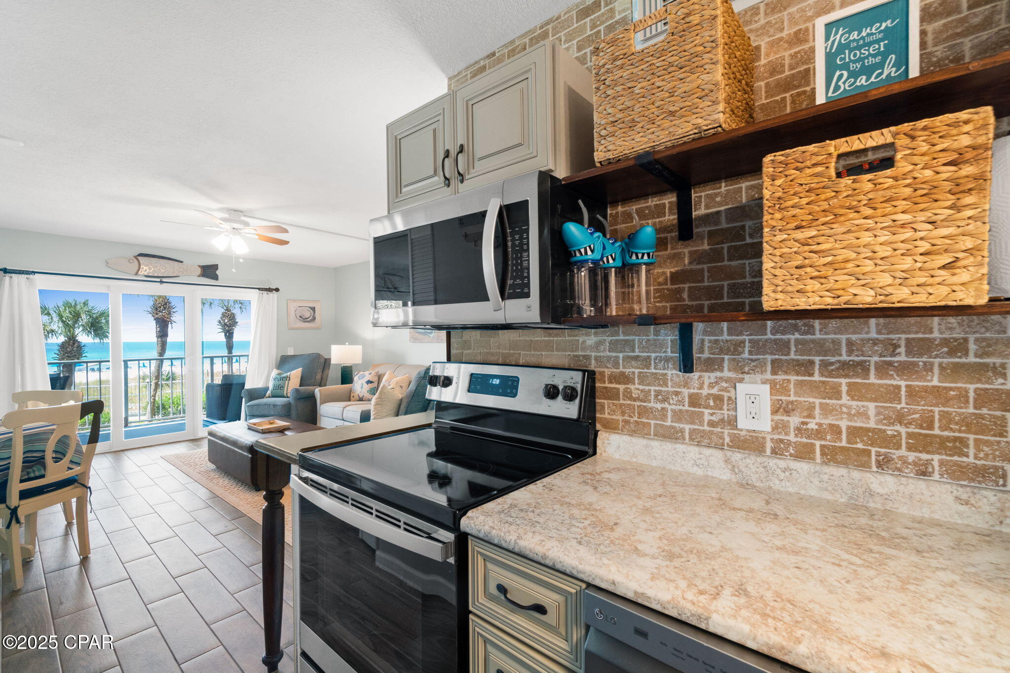 8743 Thomas Drive, 205