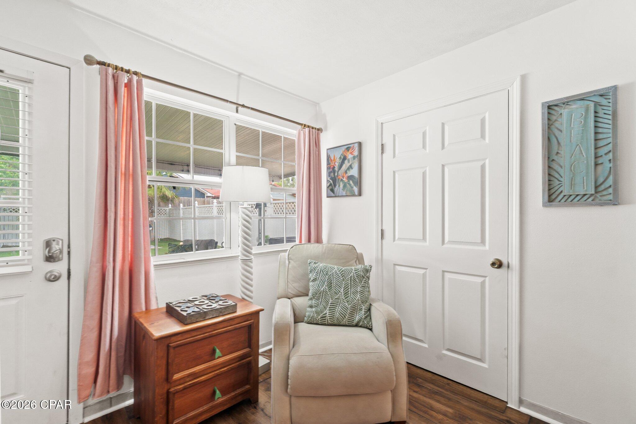 6304 Thomas Drive U5