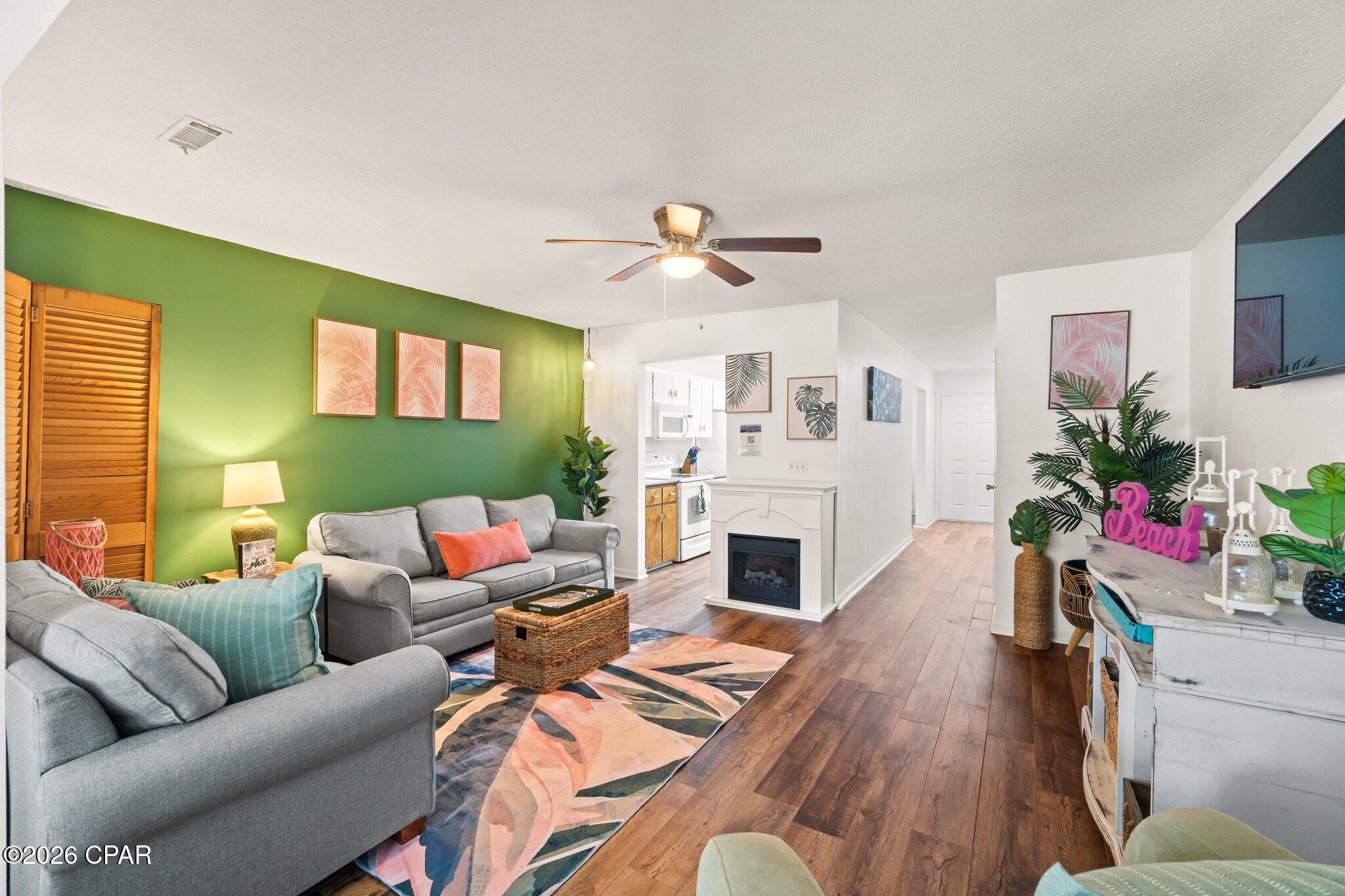 6304 Thomas Drive U5