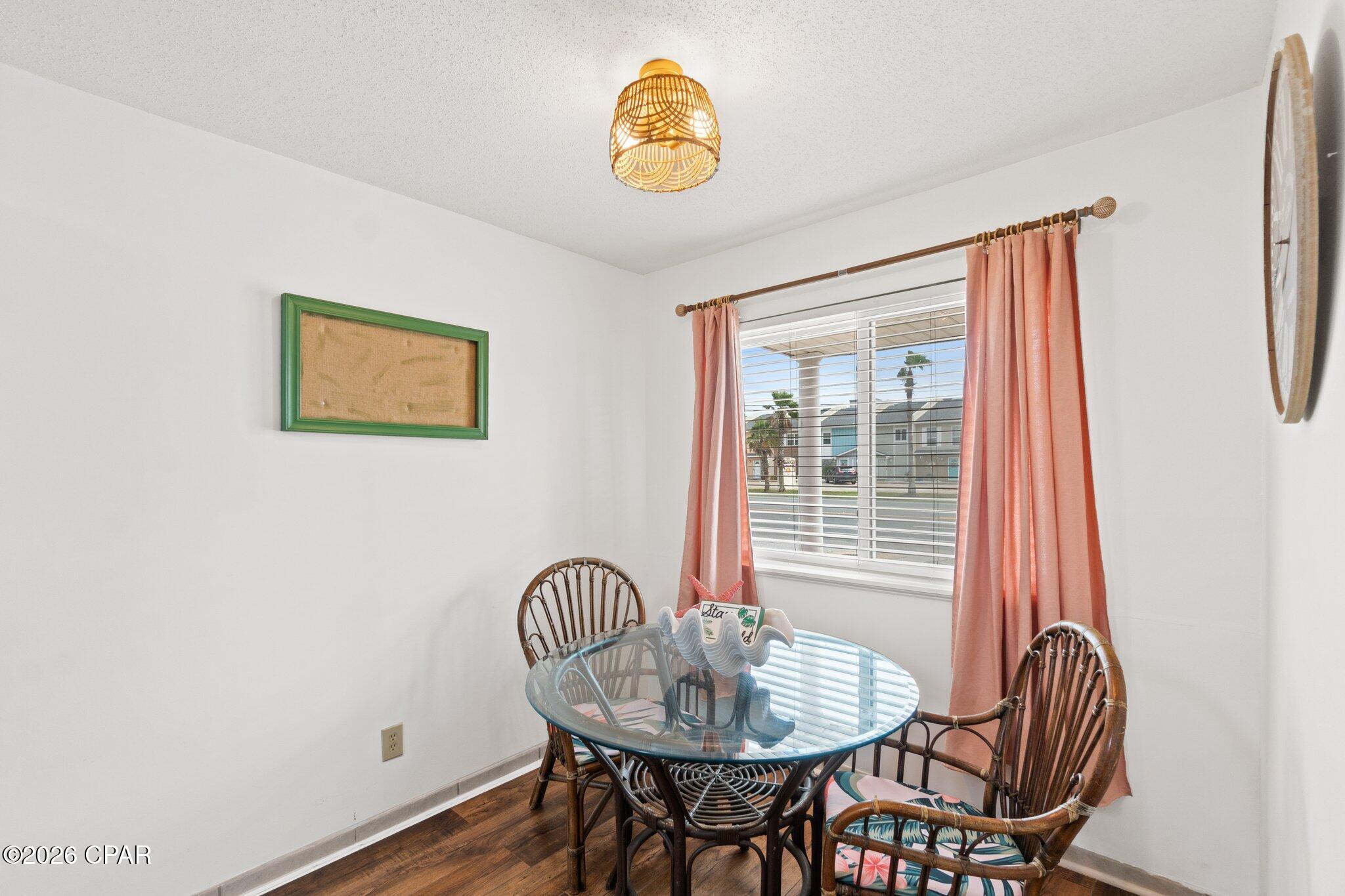 6304 Thomas Drive U5