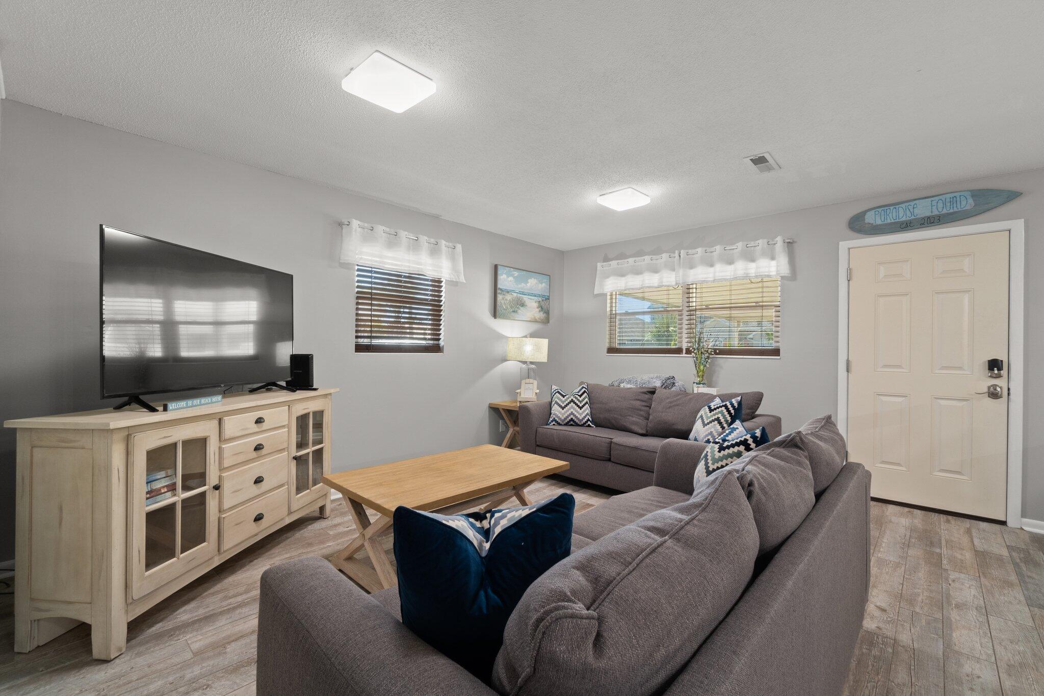 7010 Beach Drive