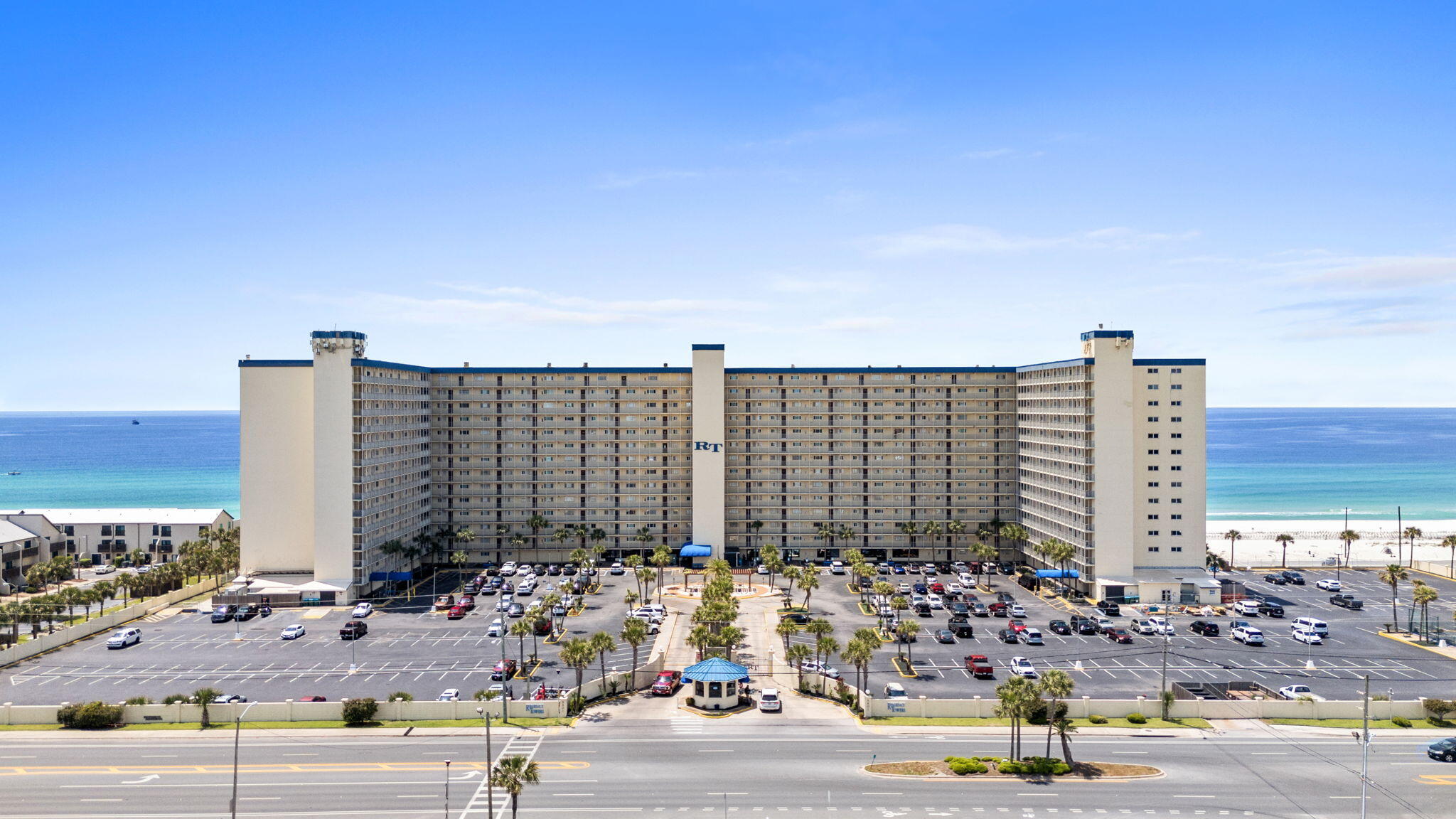 5801 Thomas Drive, UNIT 301