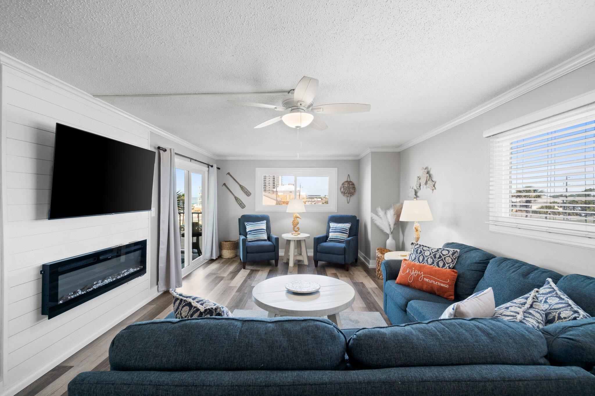 5801 Thomas Drive, UNIT 301