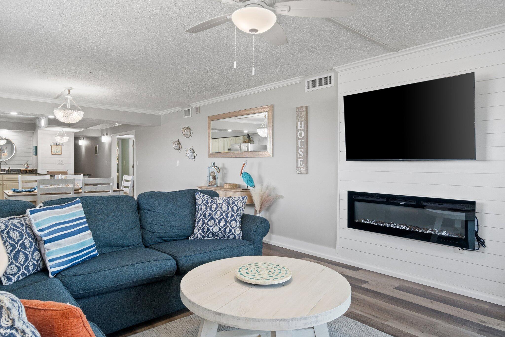 5801 Thomas Drive, UNIT 301