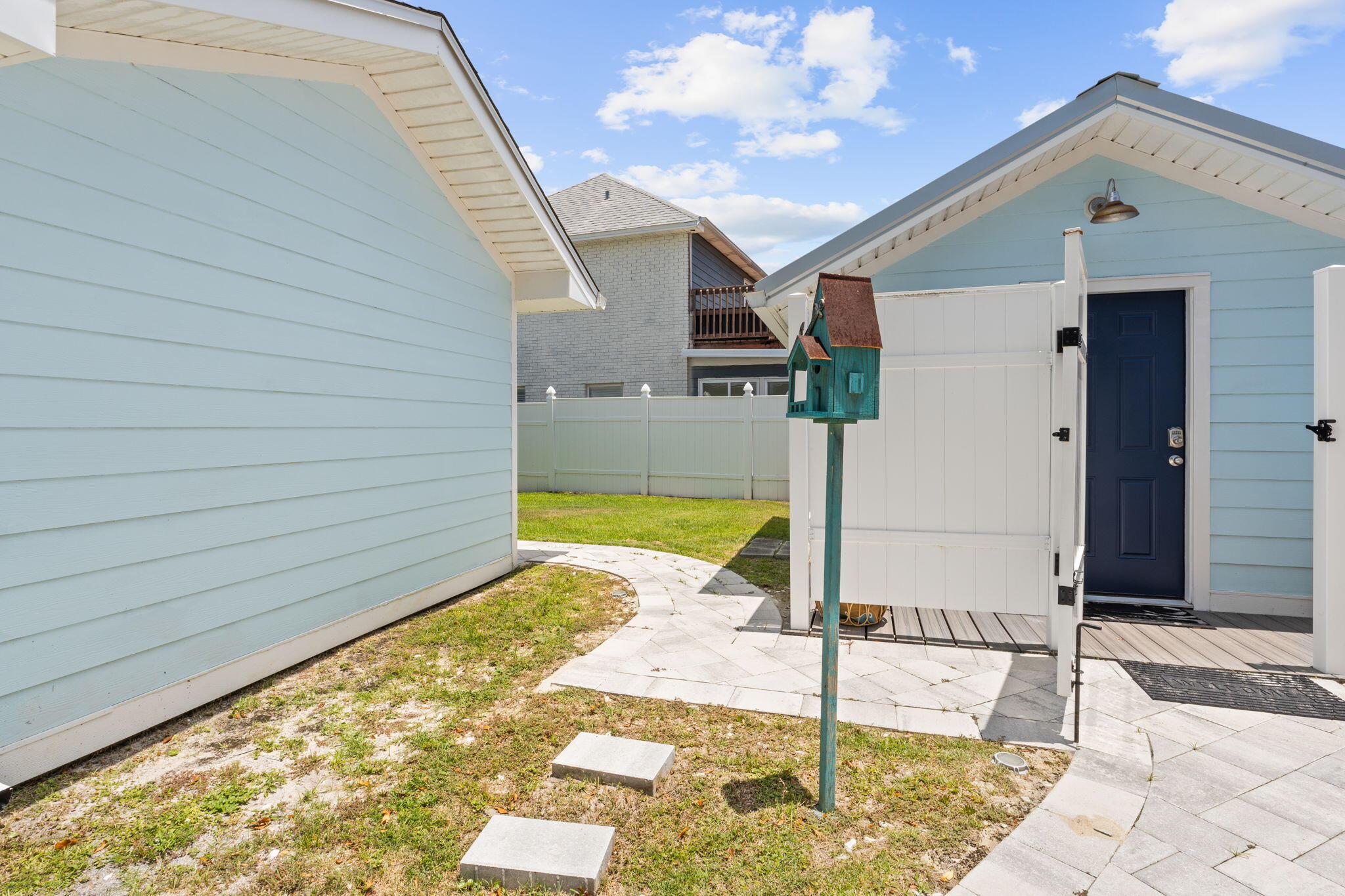 403 Anemone Street