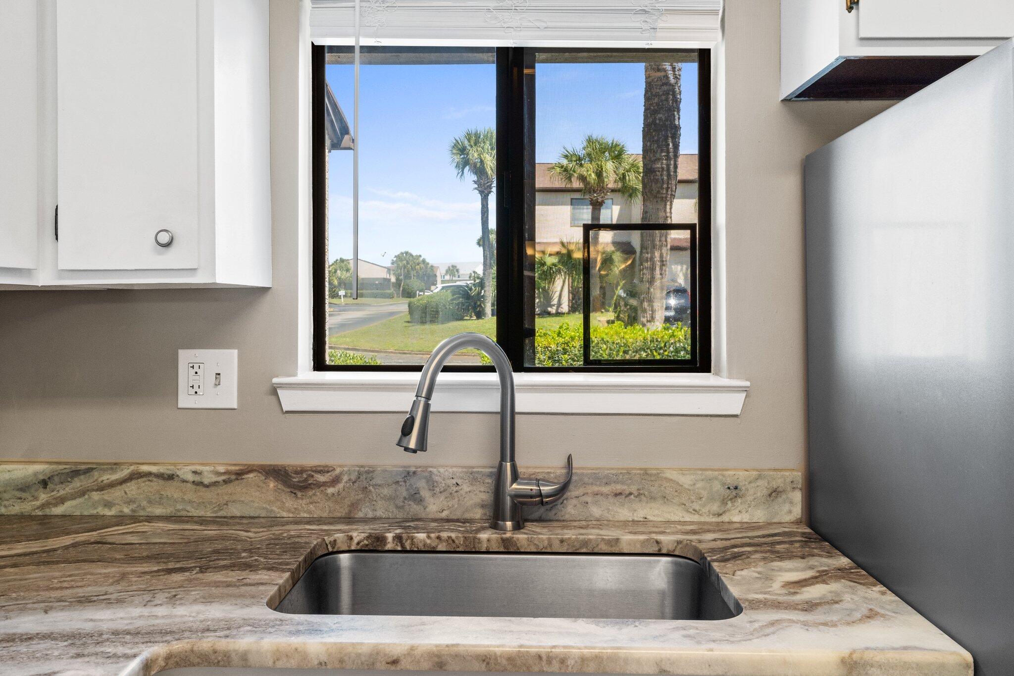 17620 Front Beach Road, UNIT J4