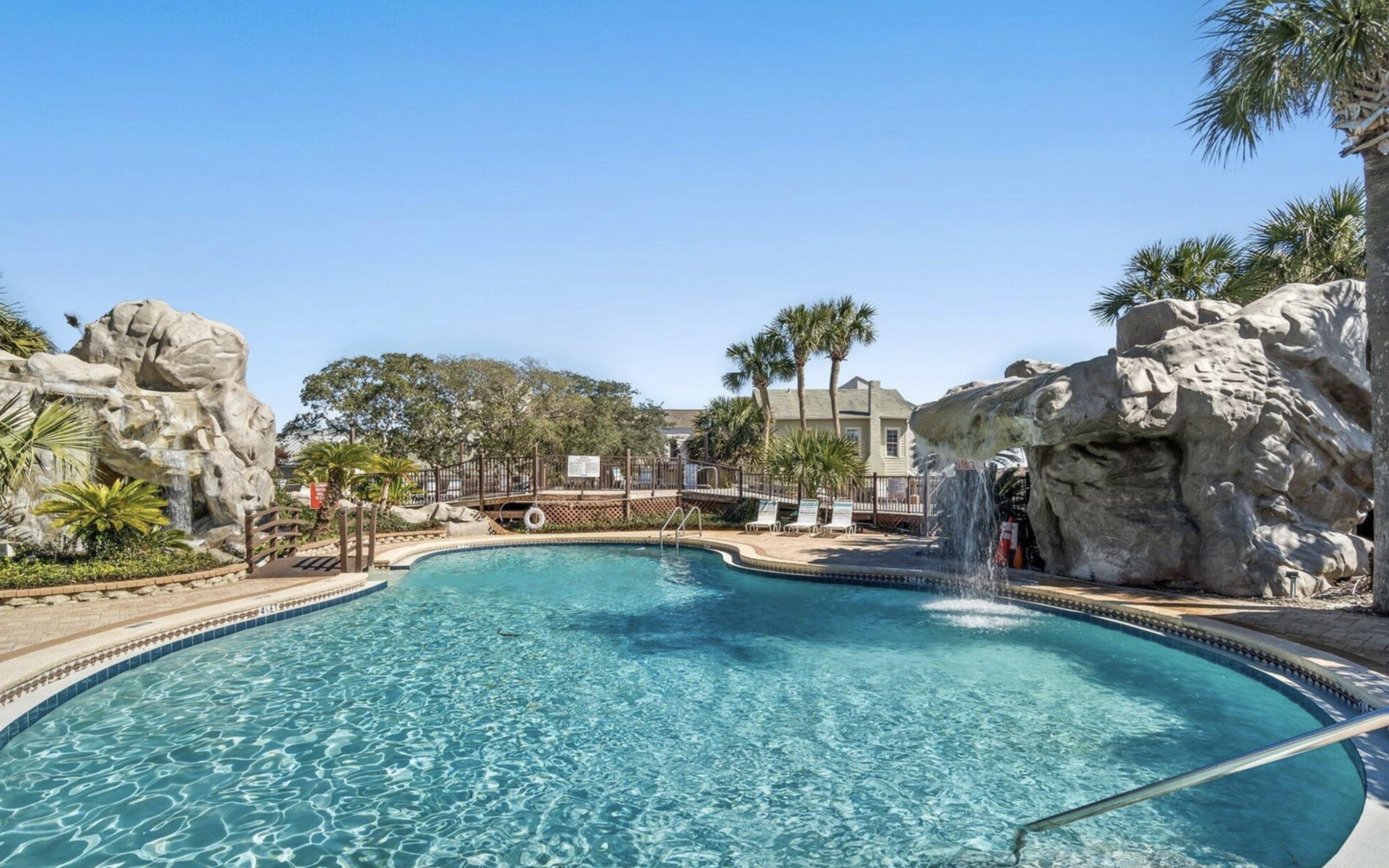 17620 Front Beach Road, UNIT J4