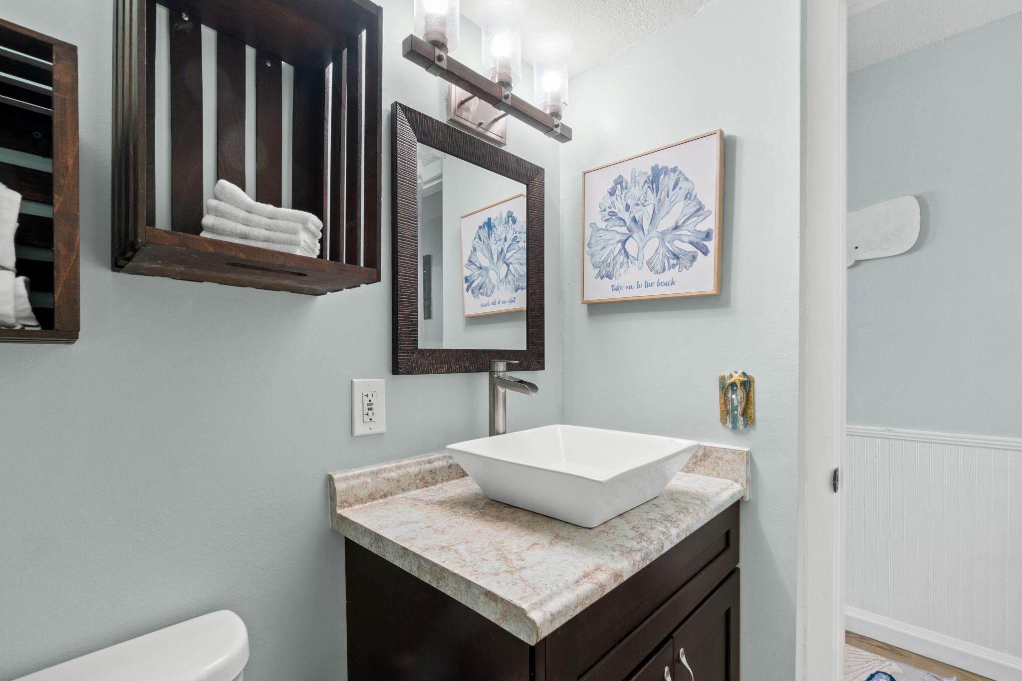8743 Thomas Drive, UNIT 205