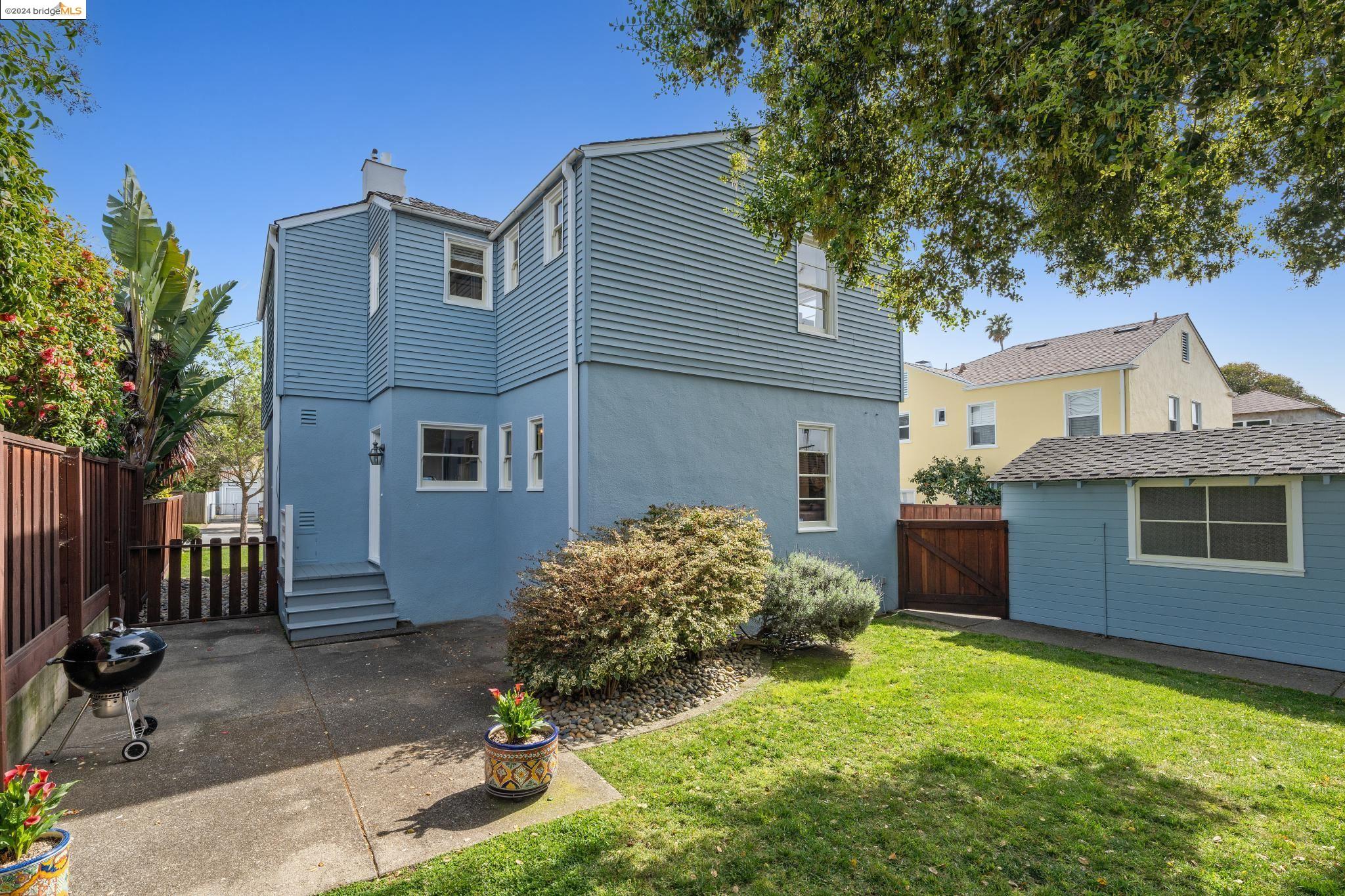 570 Pala Ave