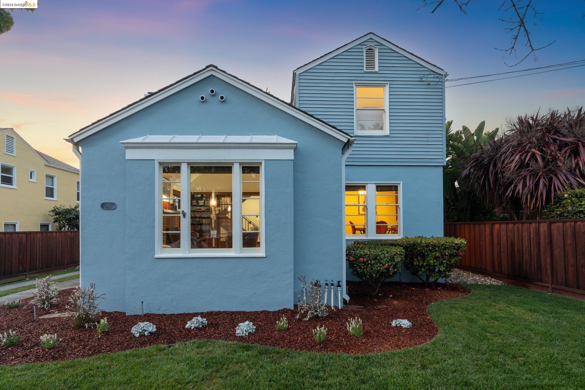 570 Pala Ave