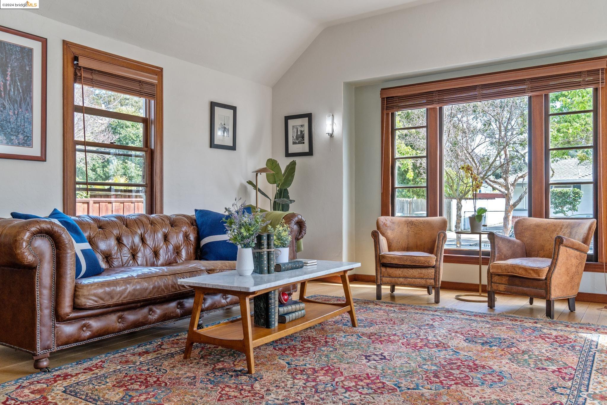 570 Pala Ave