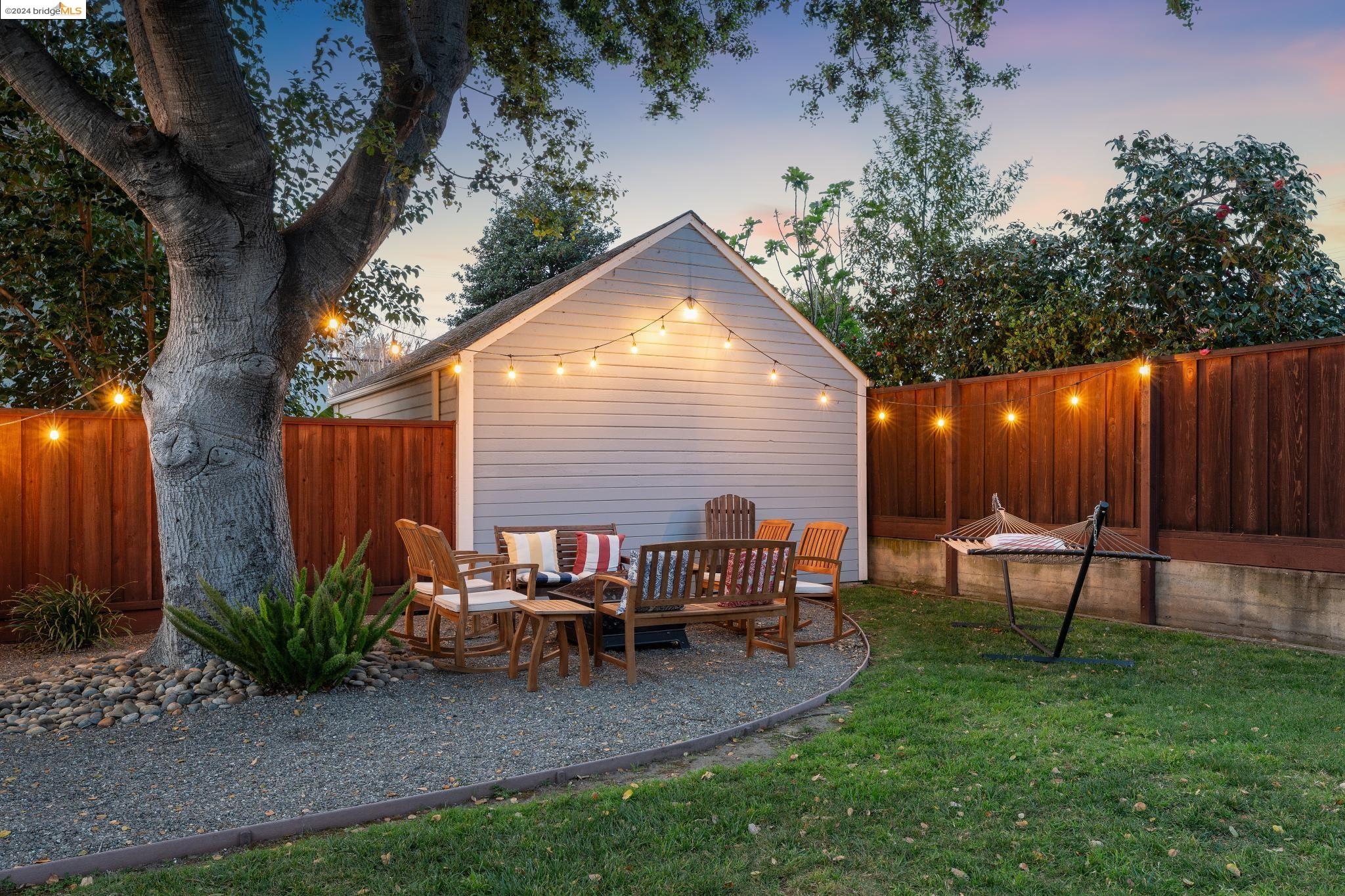 570 Pala Ave