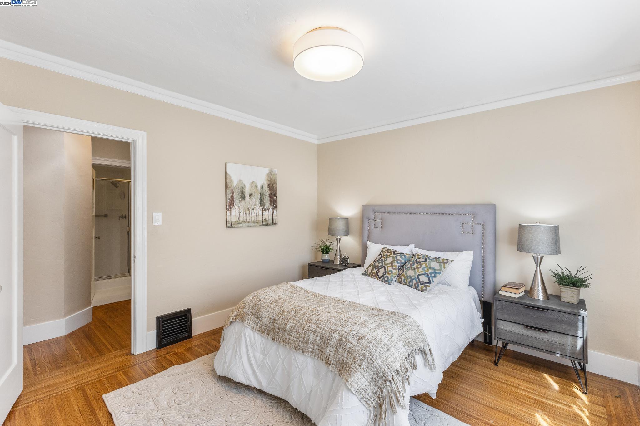 1308 Saint Charles St