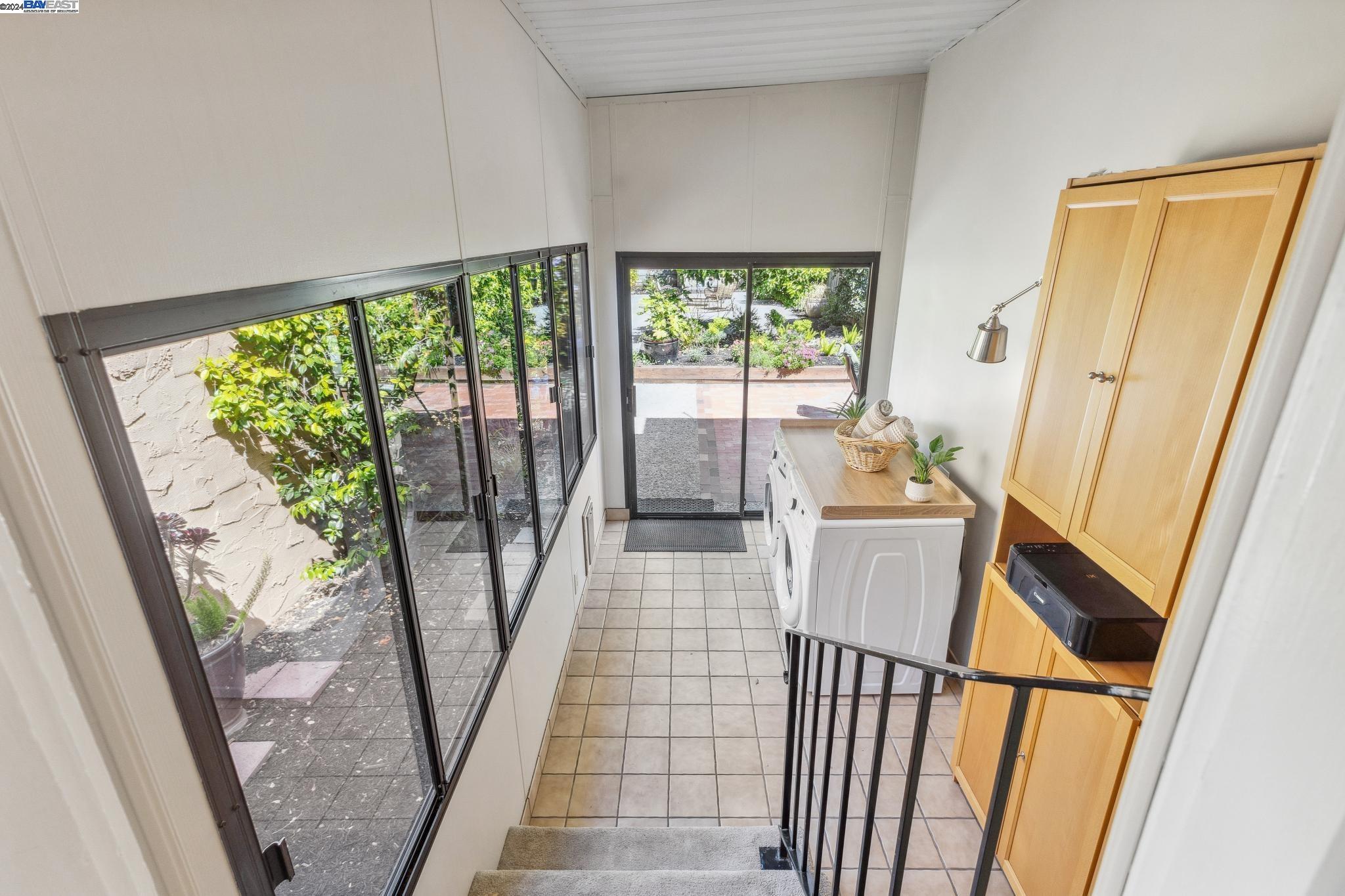 1308 Saint Charles St