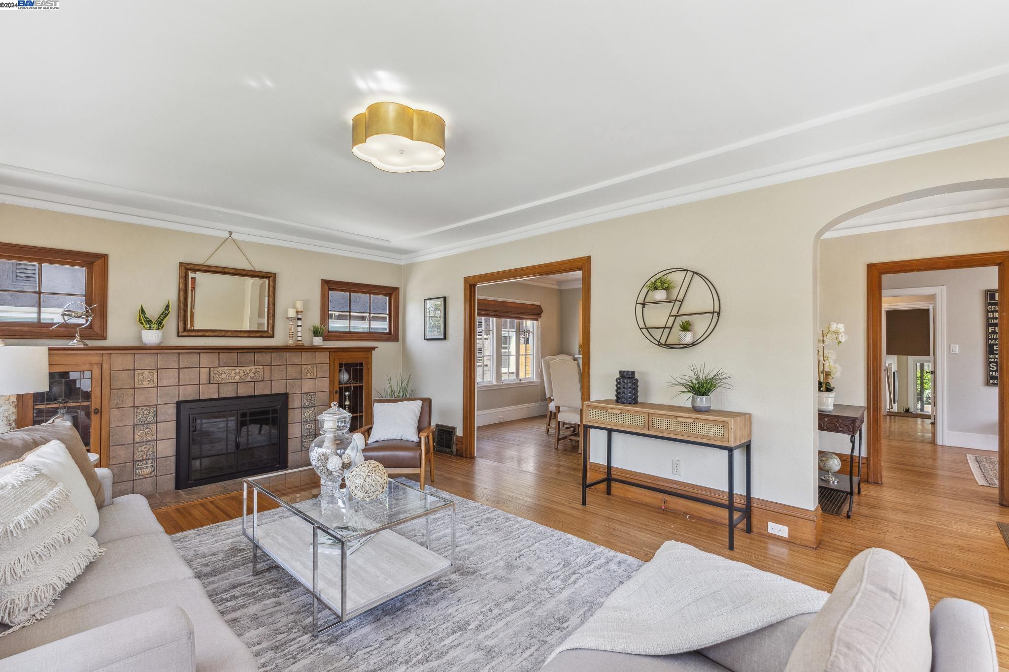 1308 Saint Charles St