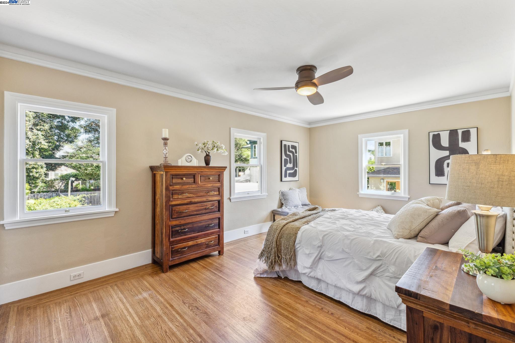 1308 Saint Charles St