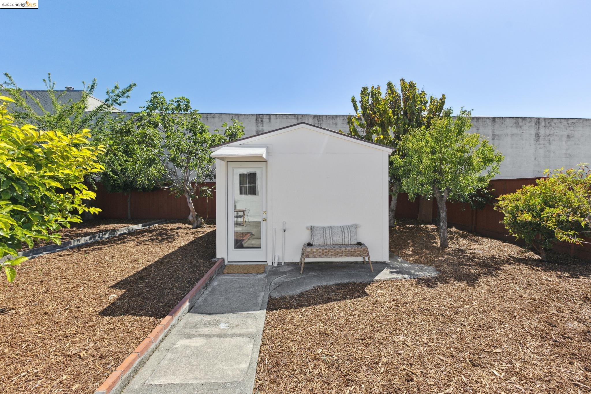 16345 Blanco St