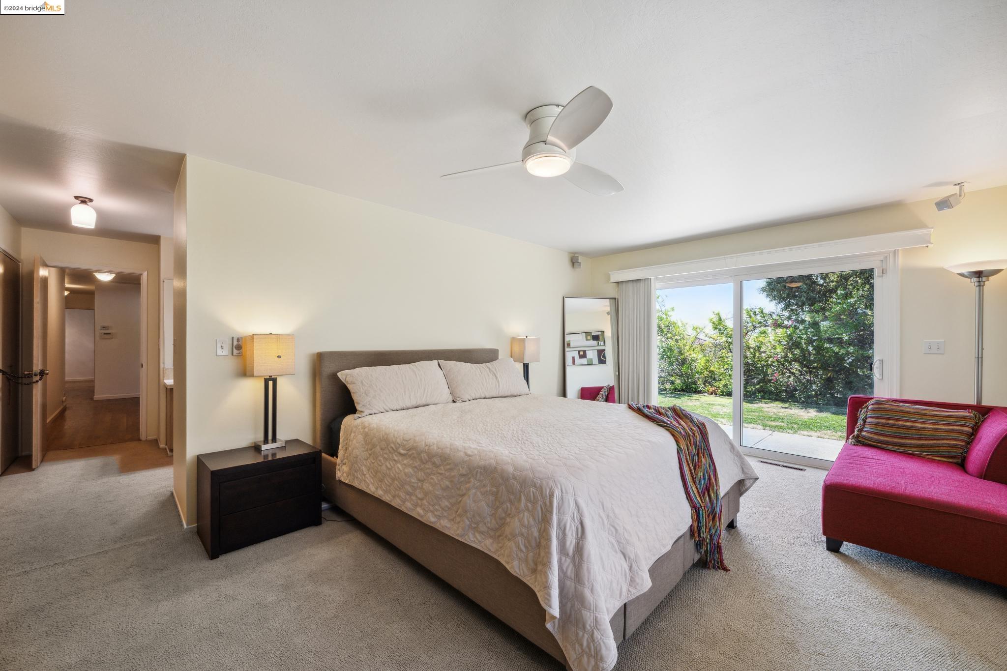 1408 Regent Dr