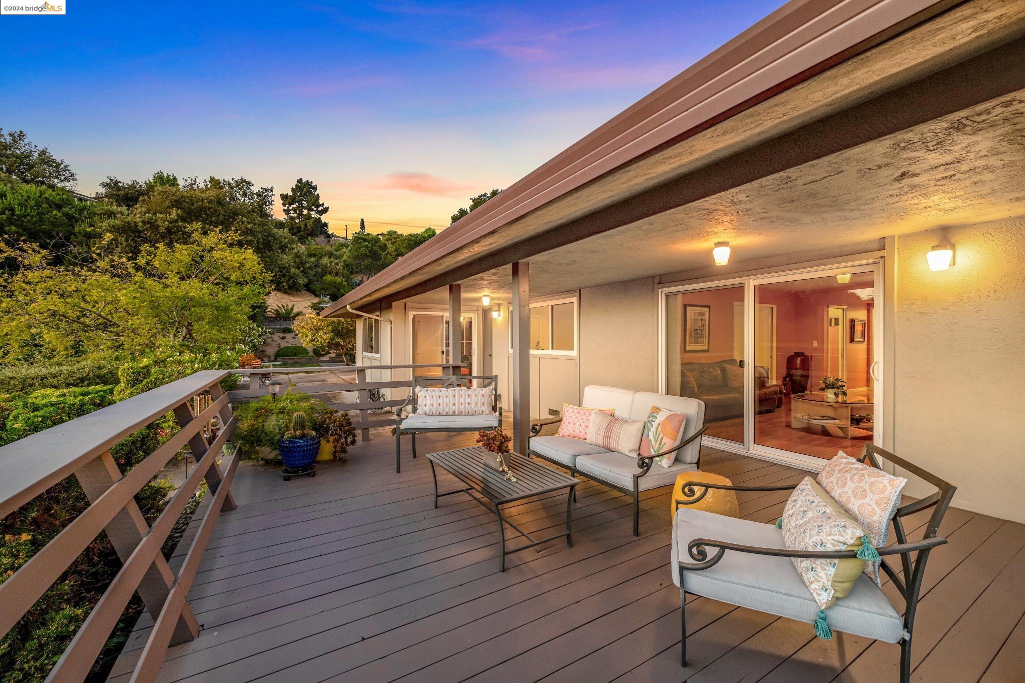 1408 Regent Dr