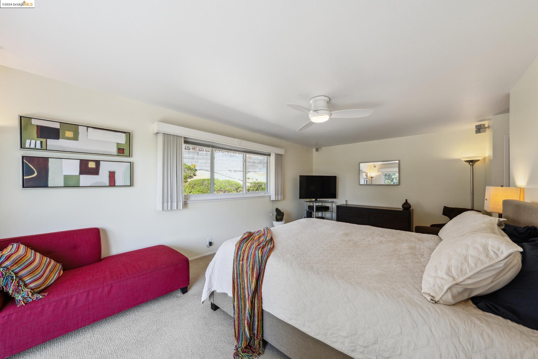 1408 Regent Dr