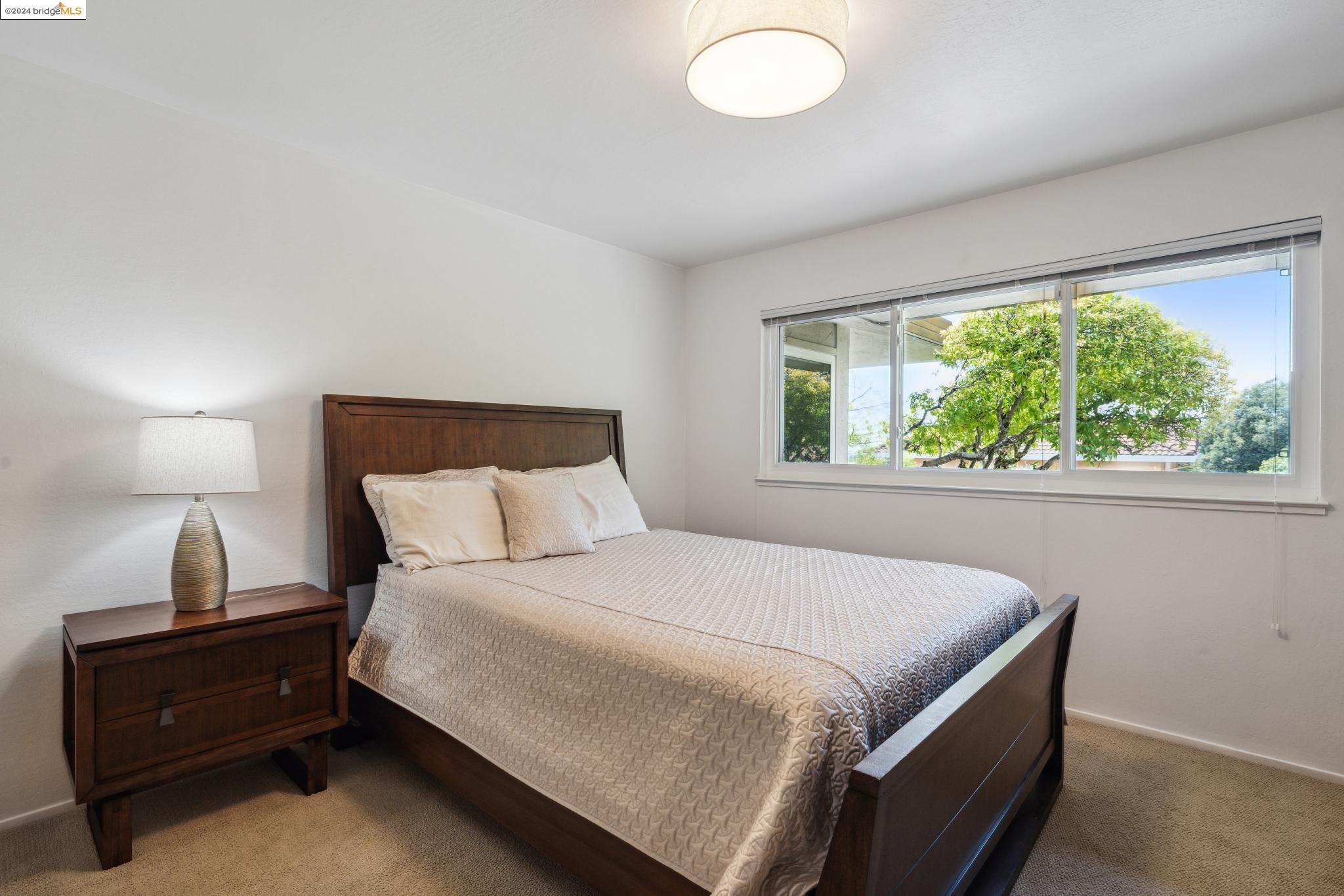 1408 Regent Dr