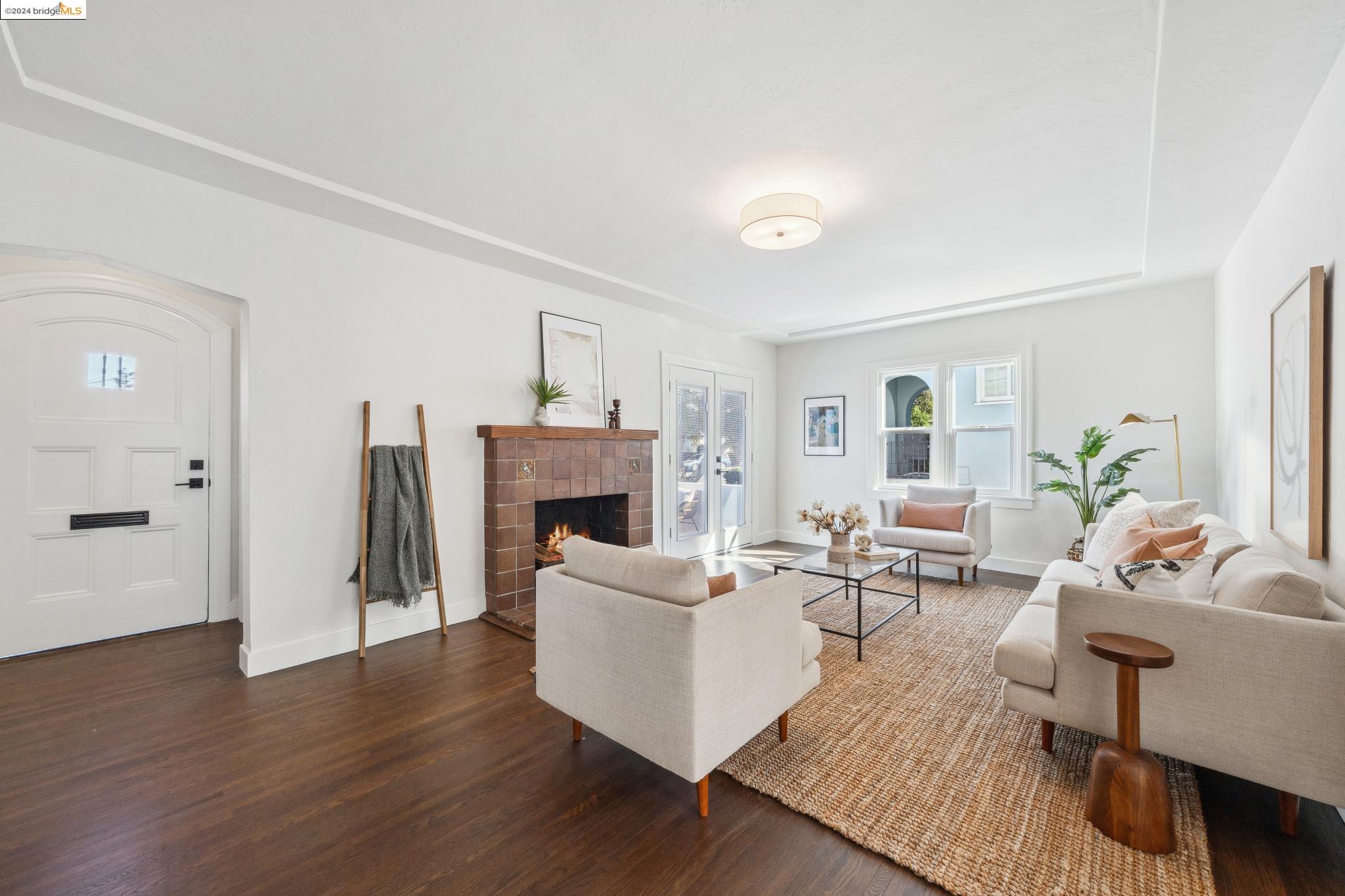 643 Woodland Ave